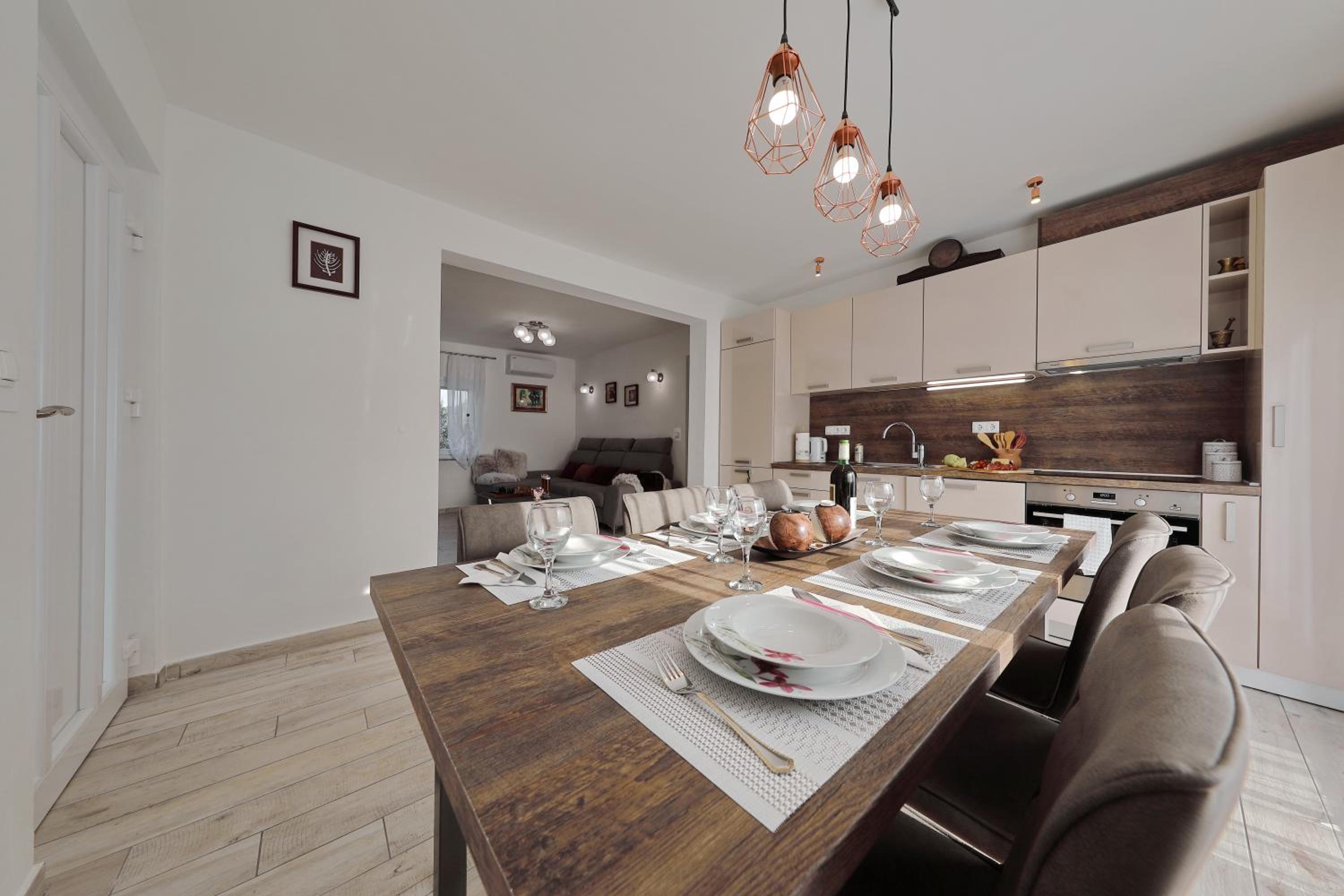 Holiday Home Hrast view 5