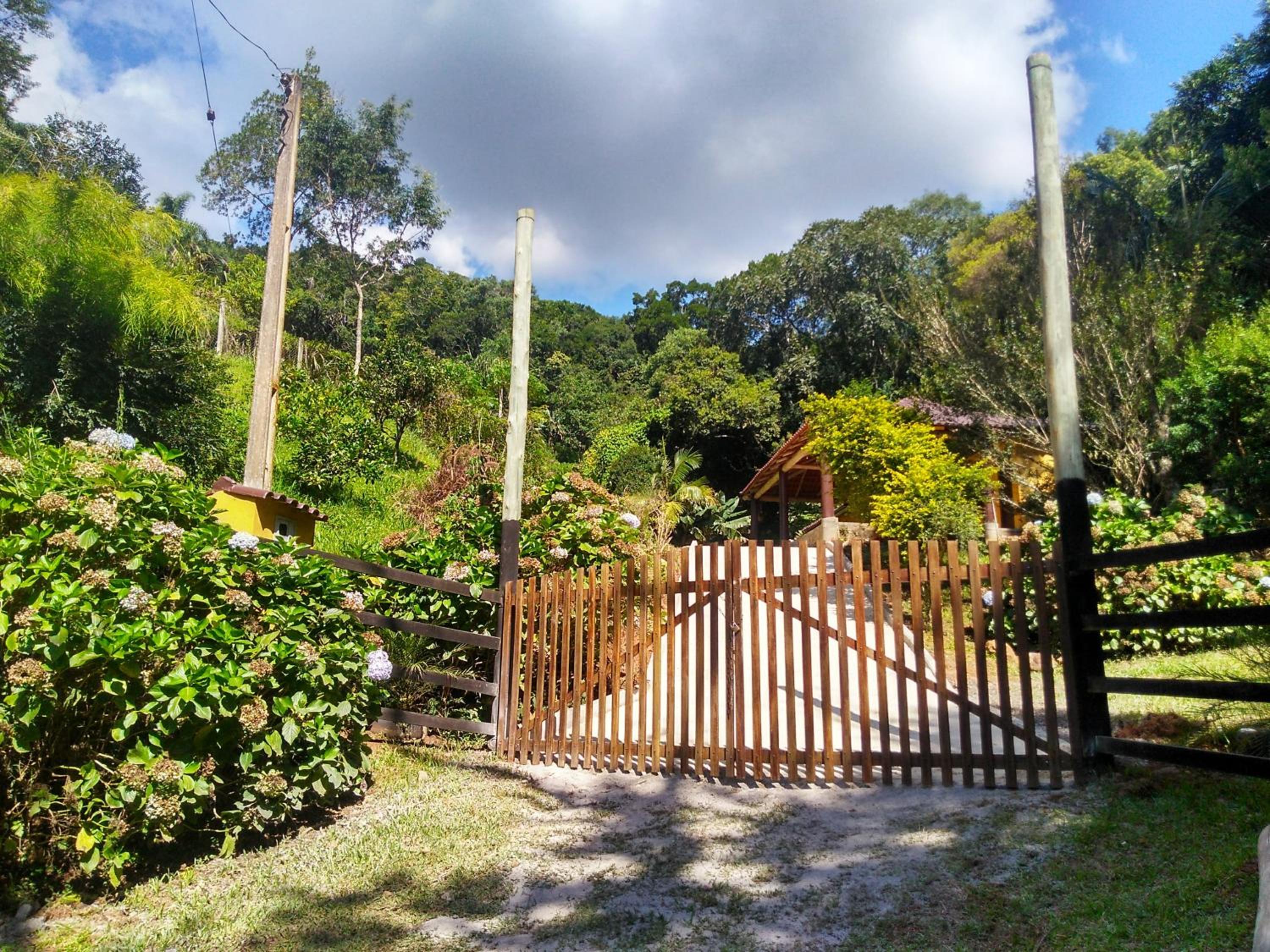 Casa Rural Na Serra, próxima de Cachoeiras e verde view 5