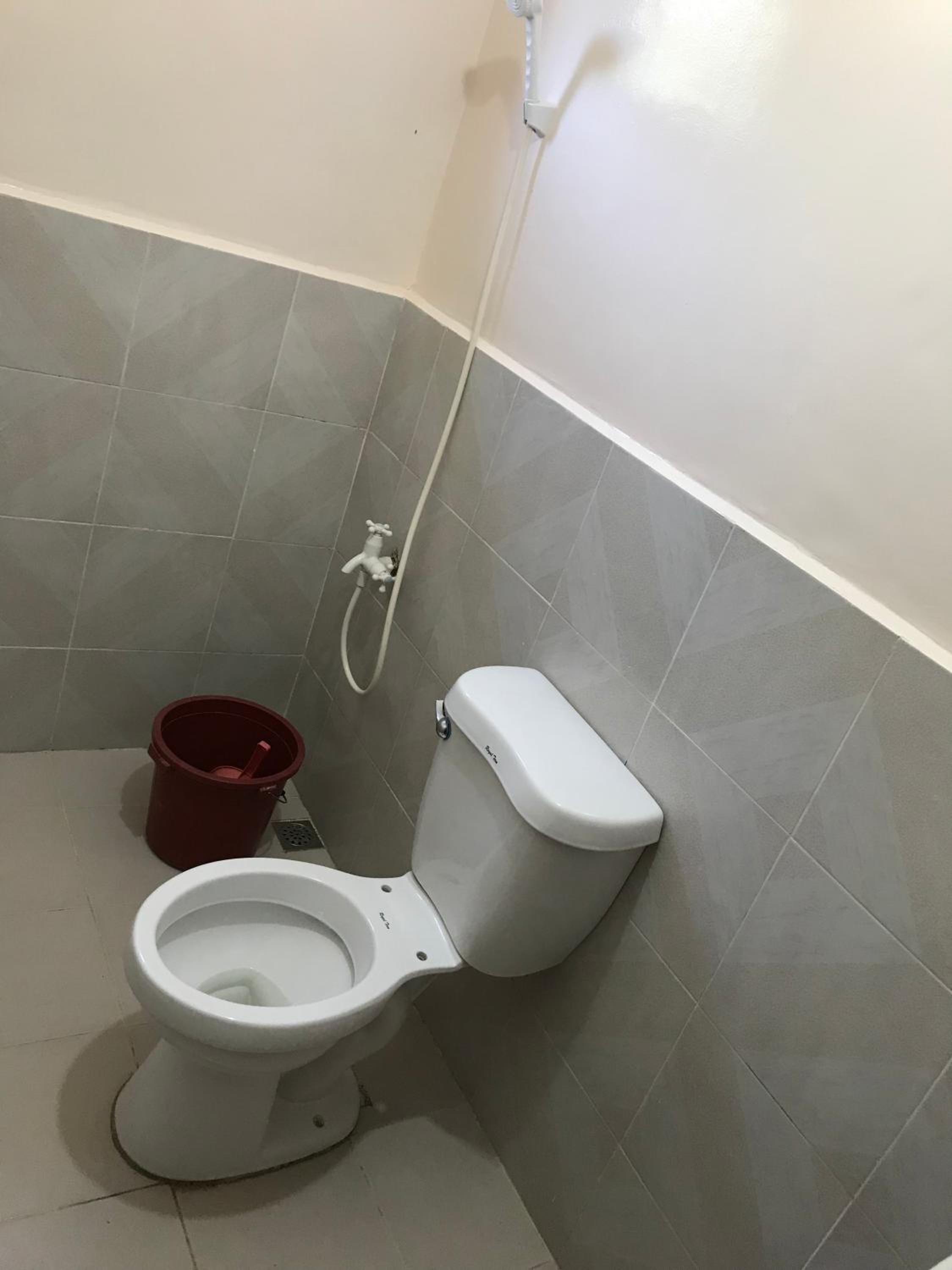 Wendy's Apartelle