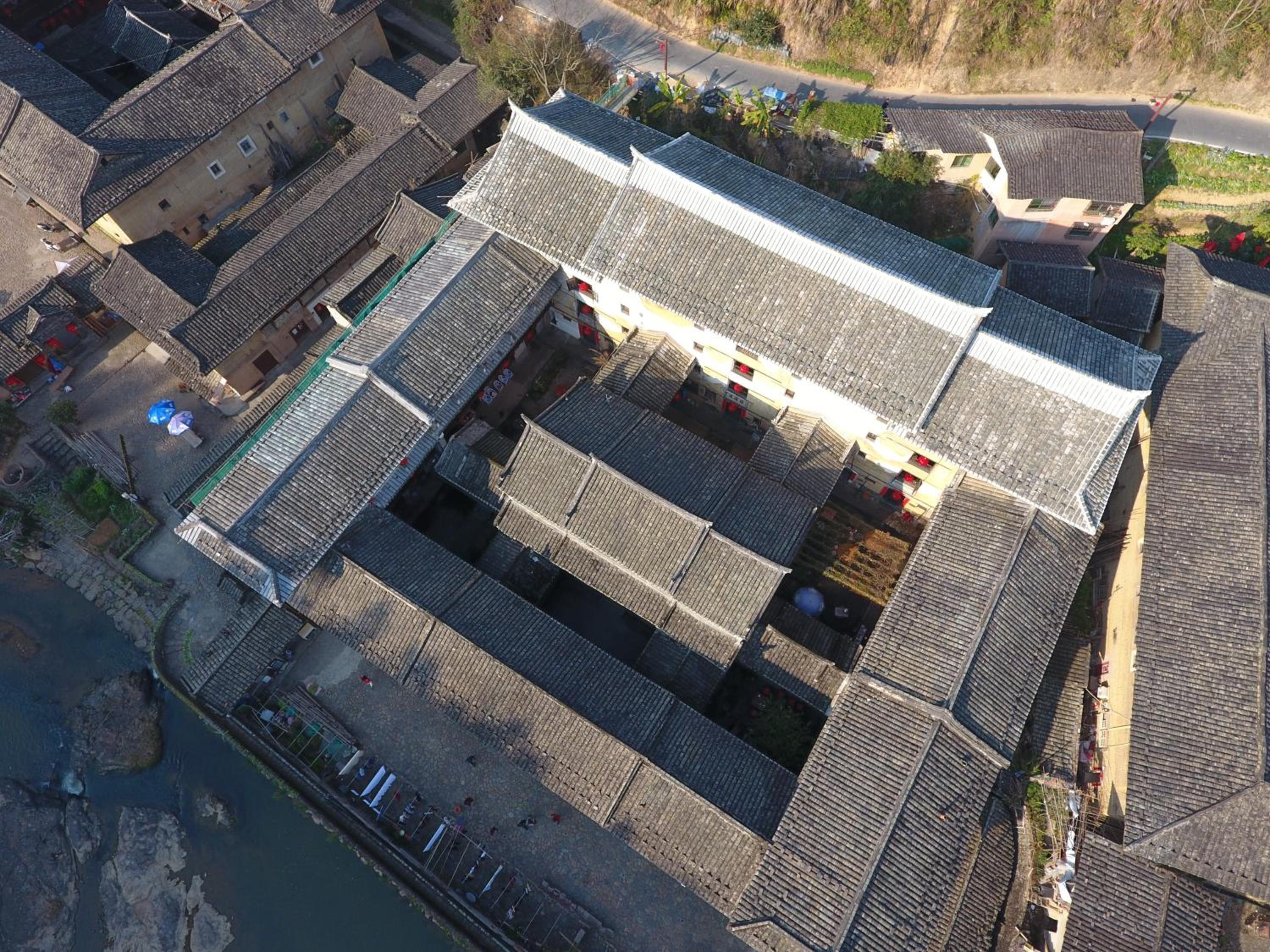 Tulou Fuyulou Changdi Inn