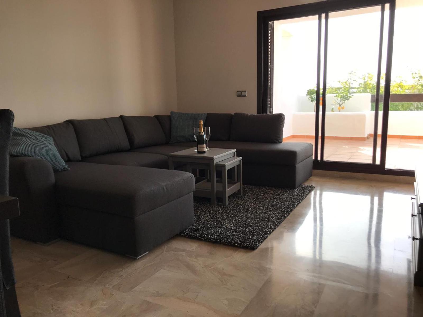 Luxury apartment set in Doña Julia Golf Course view 4