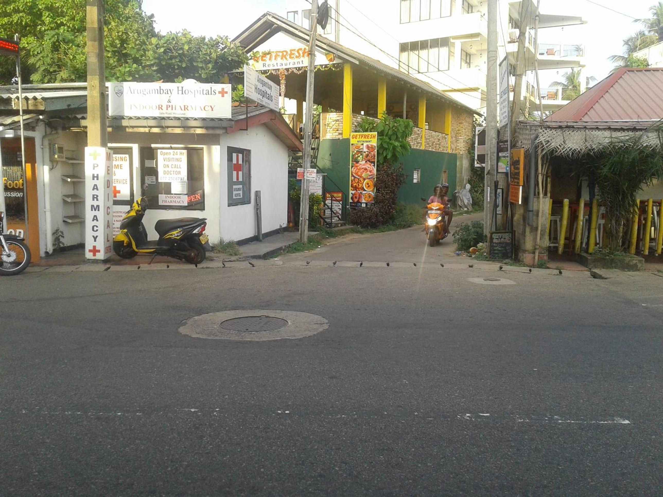 Rivi Sanda Villa & Apartment Hikkaduwa