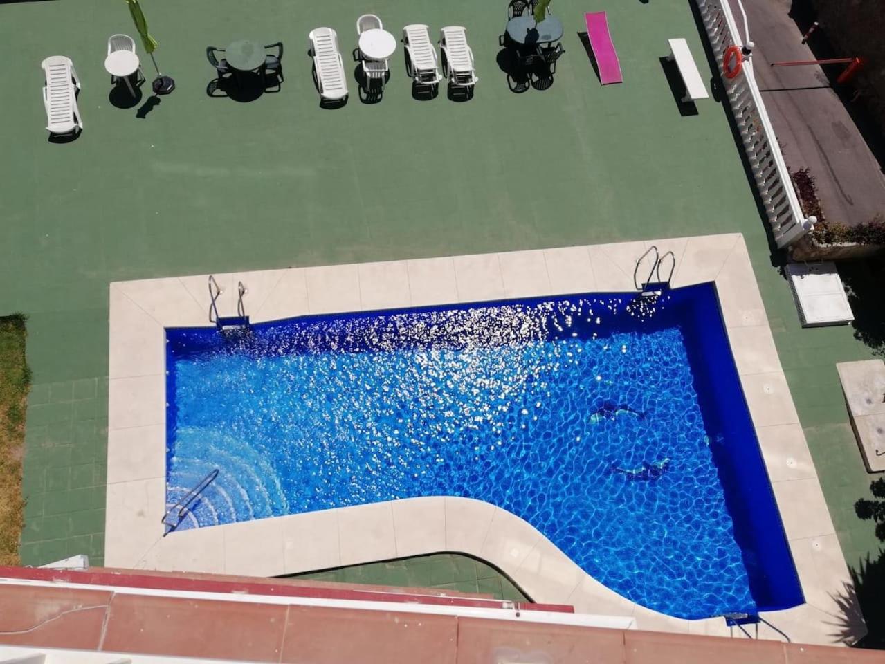 Stunning studio.Seaview with balcony and pool.