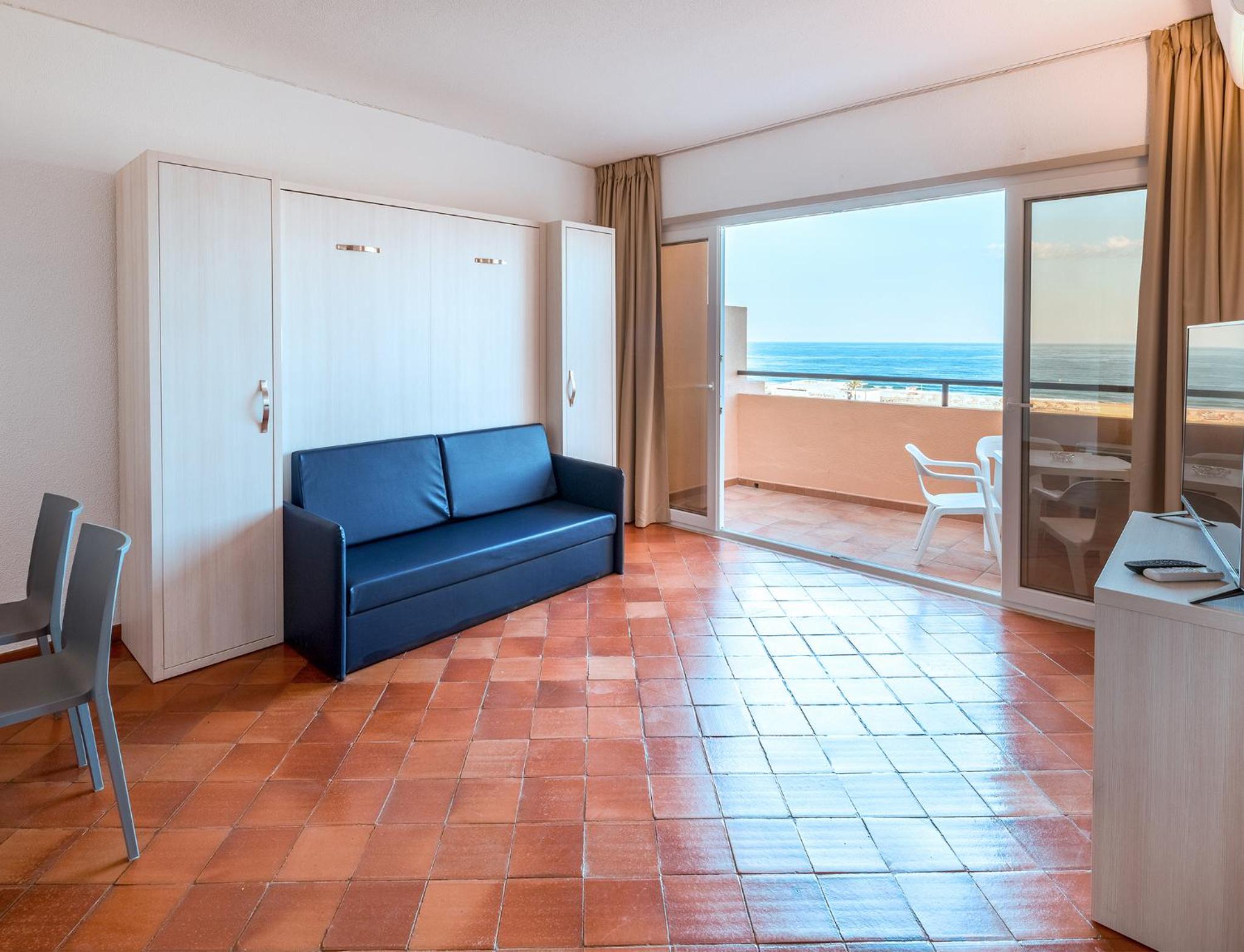 Meia Praia Lagos - Beach Club Apartments — photo 2