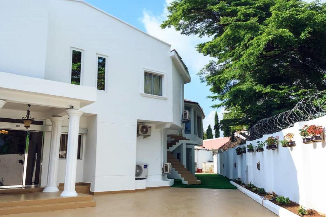 Lukeville Suites