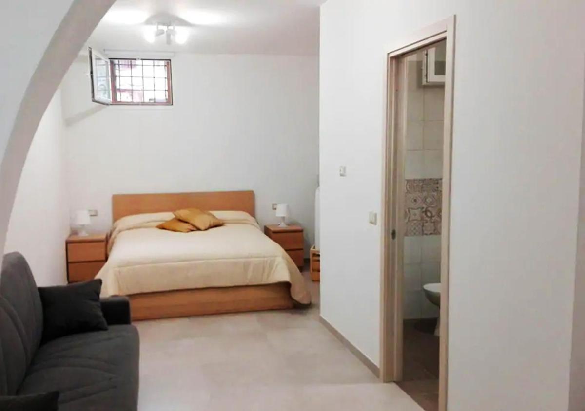 La Dimora dei Longobardi Studio Apartment view 4