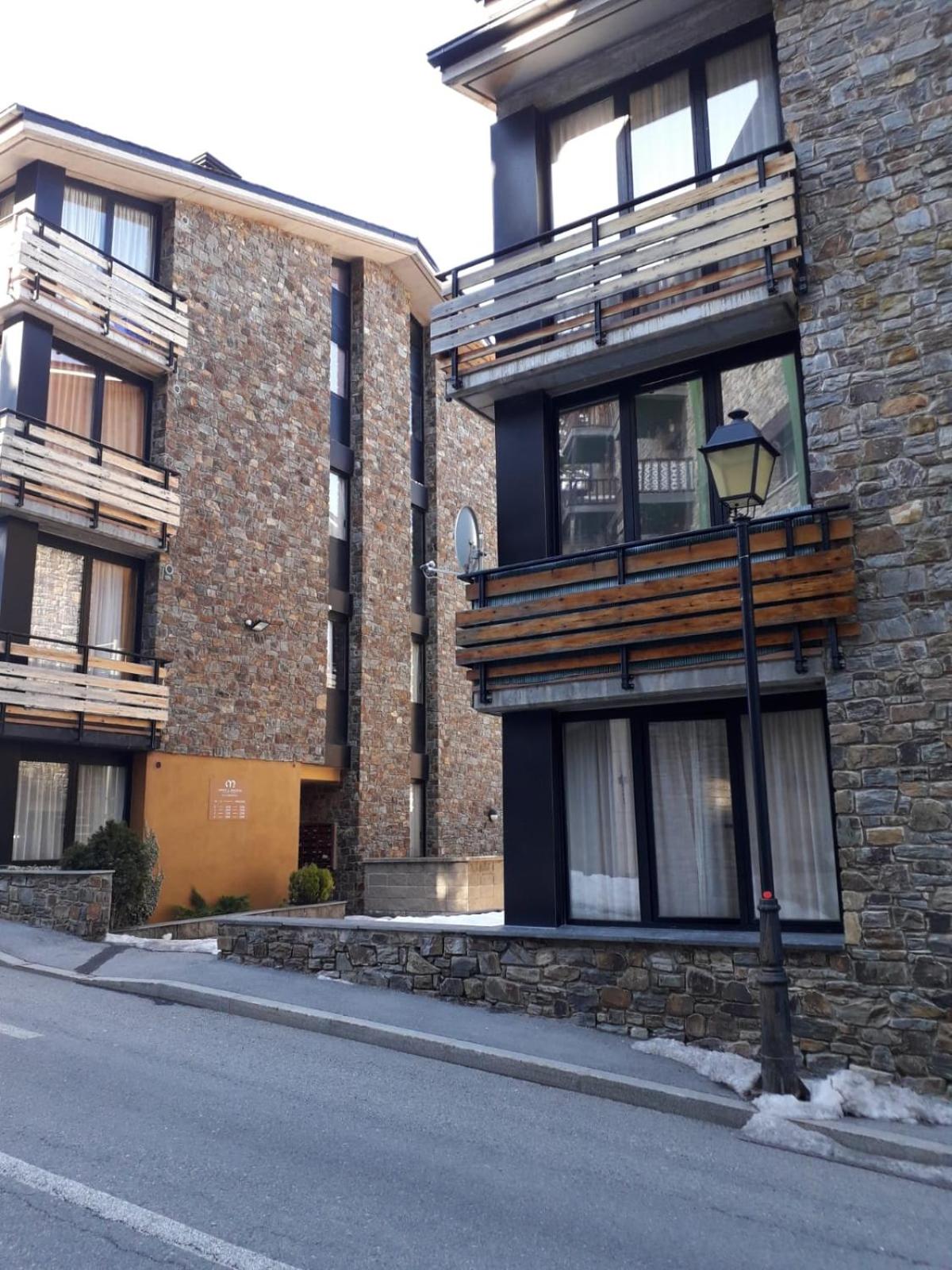 Apartamentos Canillo Ribagrossa 3000