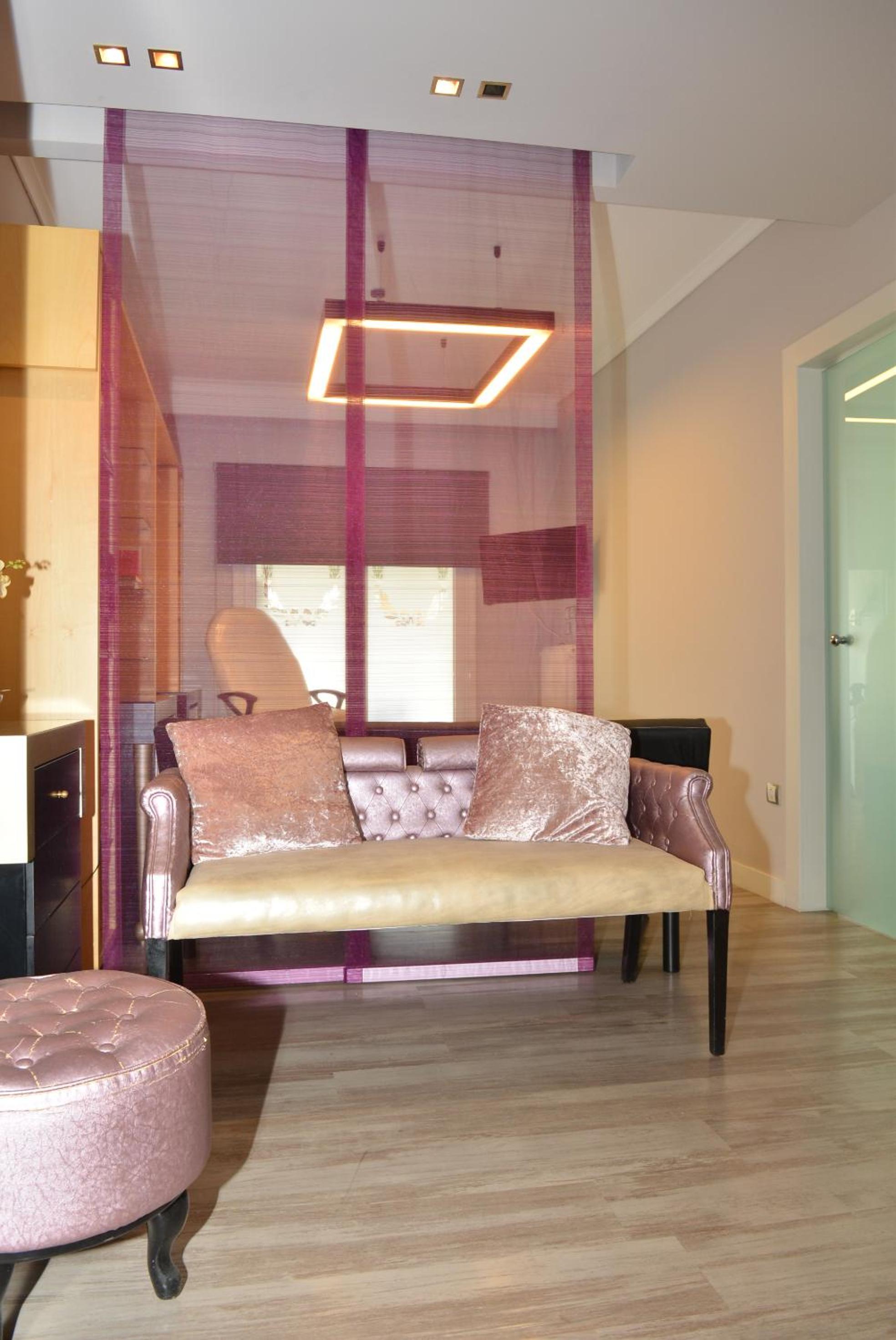 Chic & Cozy Apartment view 4