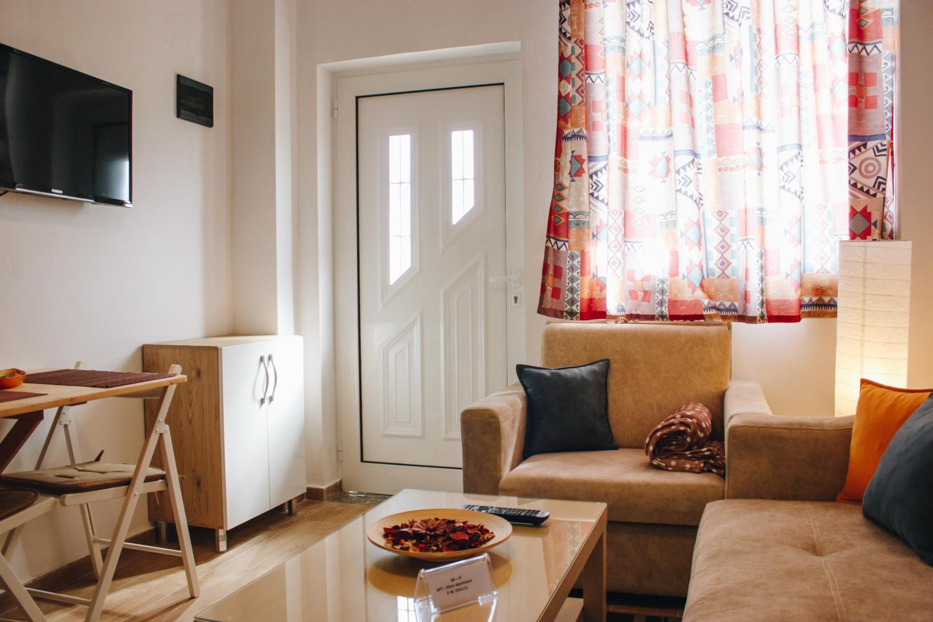 Elti Apartment