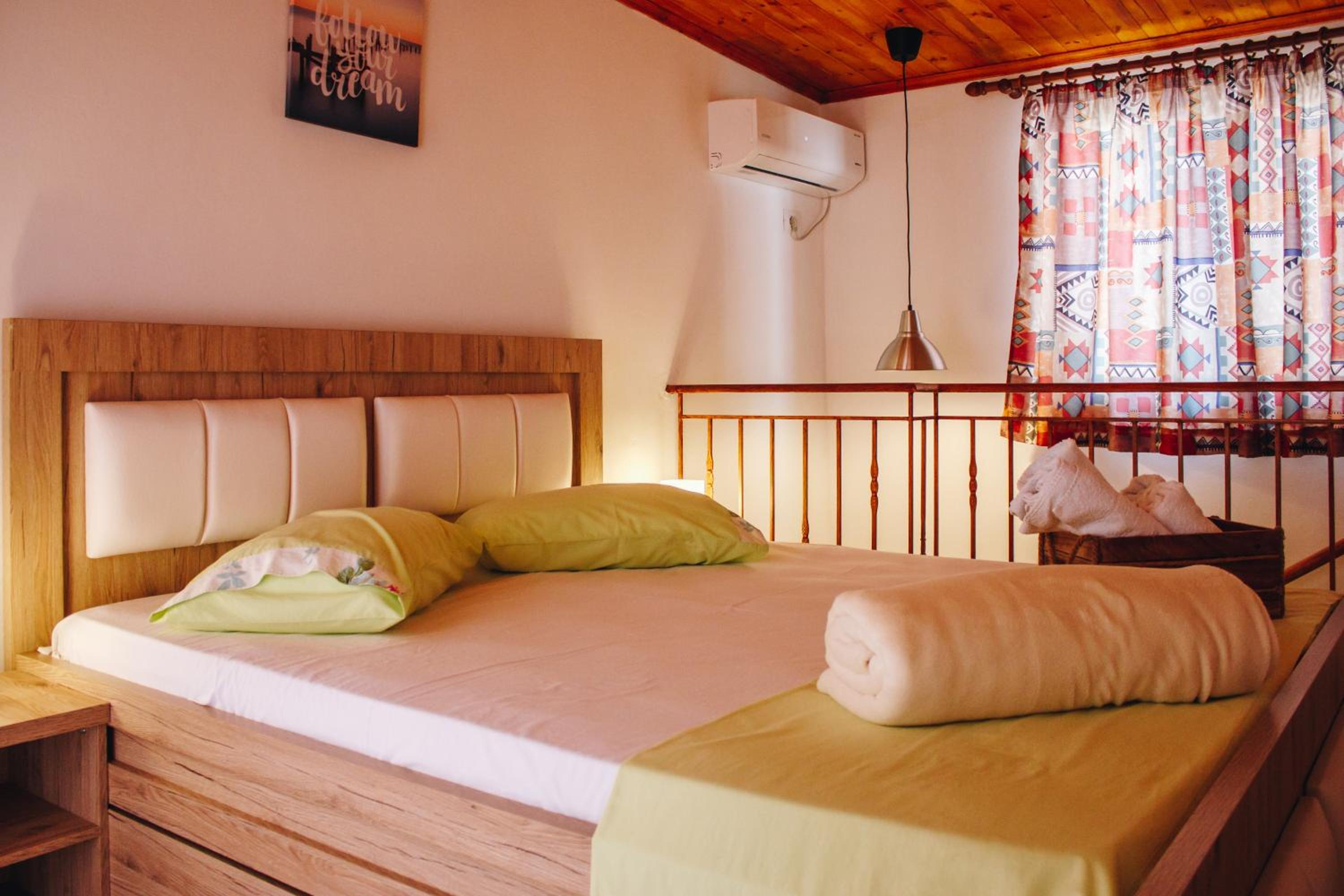 Elti Apartment