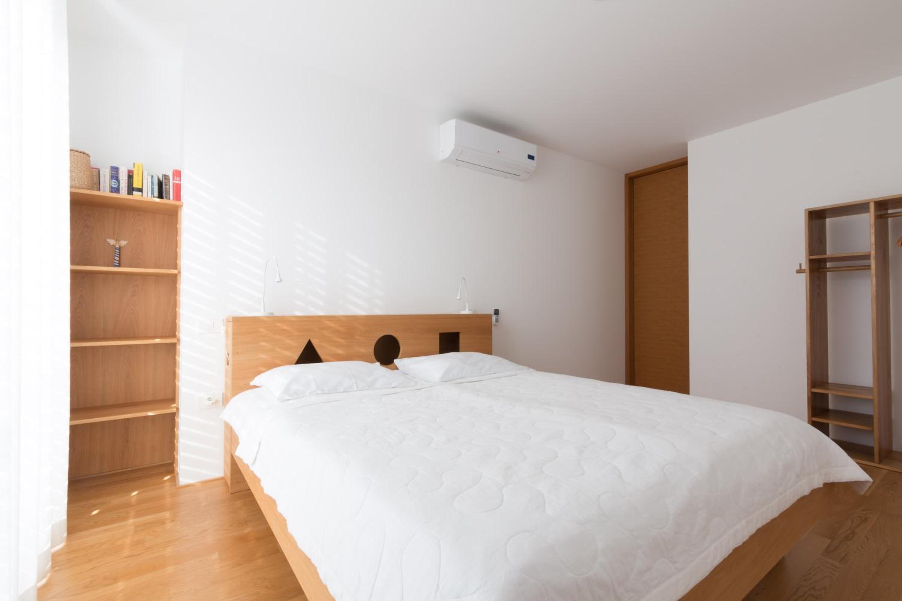 Apartment Beta view 5