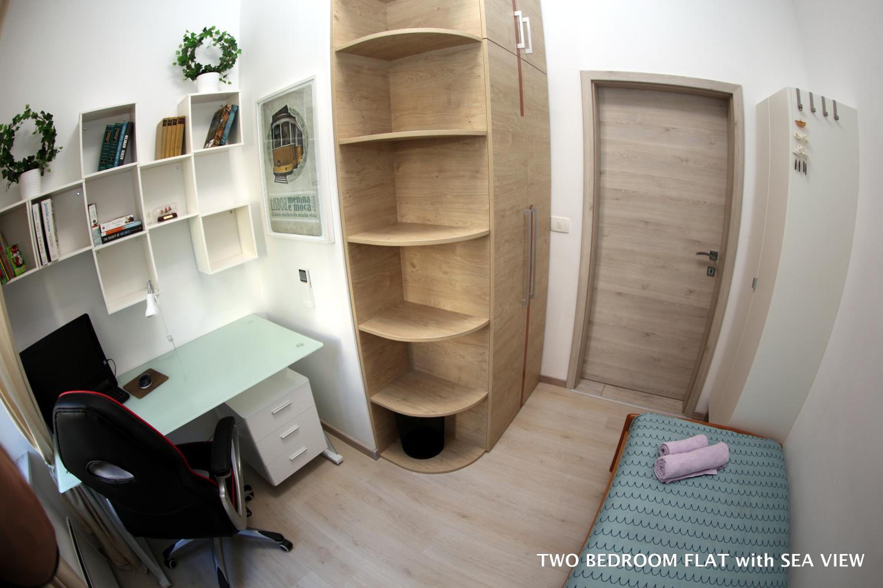 Photo 22