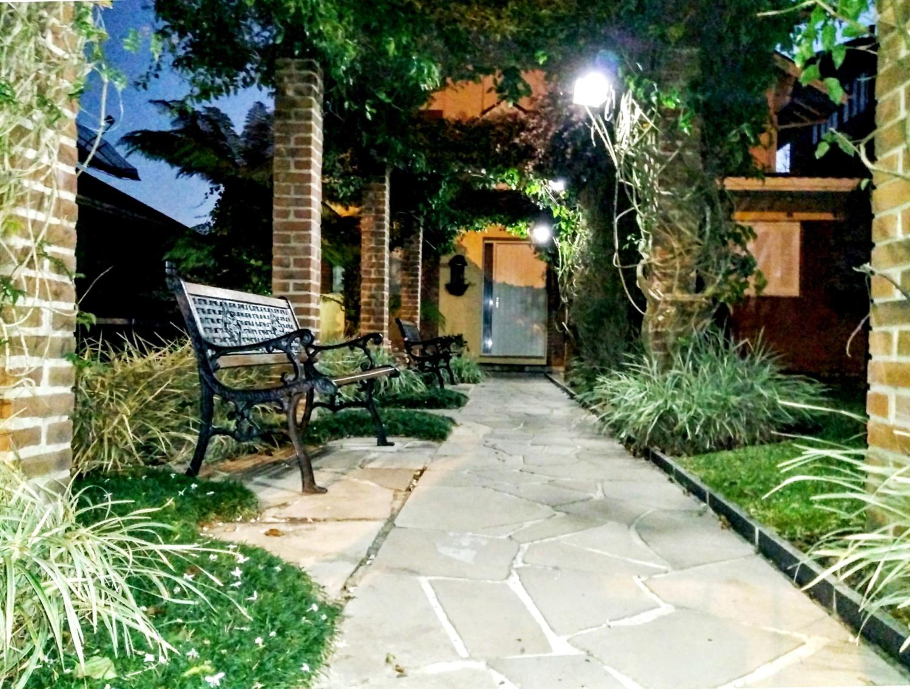 Photo 9
