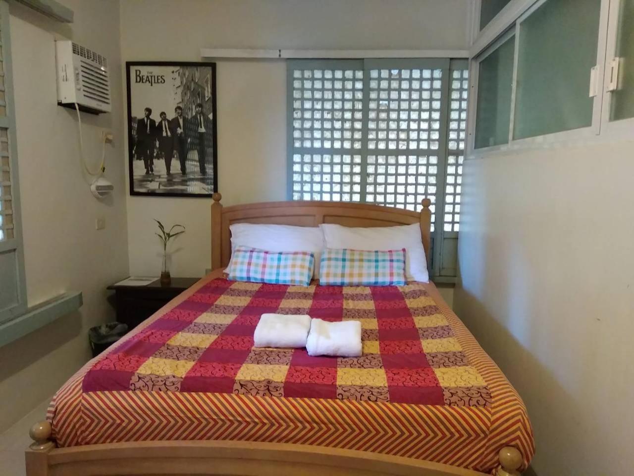 The Duyan House at Sinagtala Resort