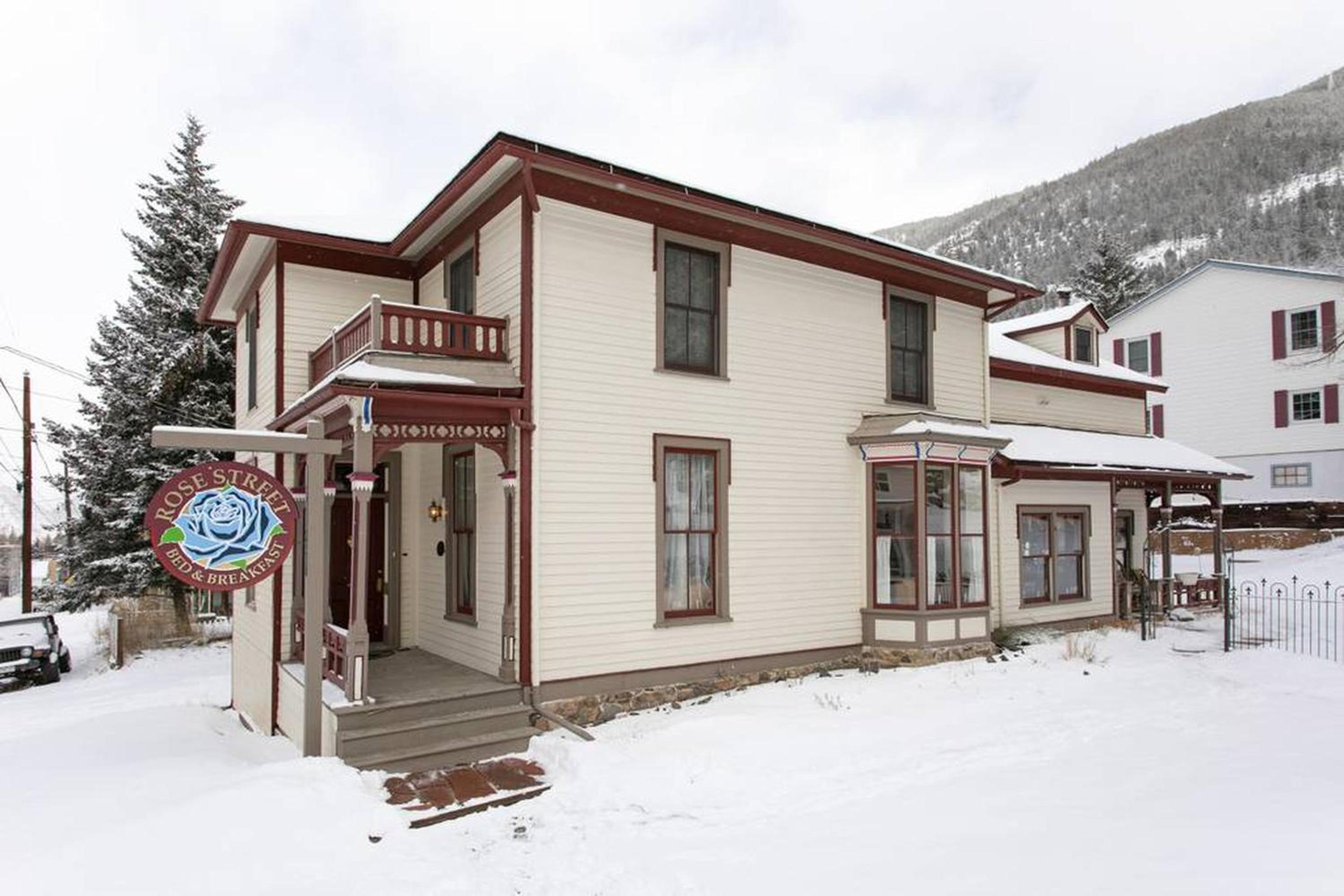 Rose Street Bed & Breakfast