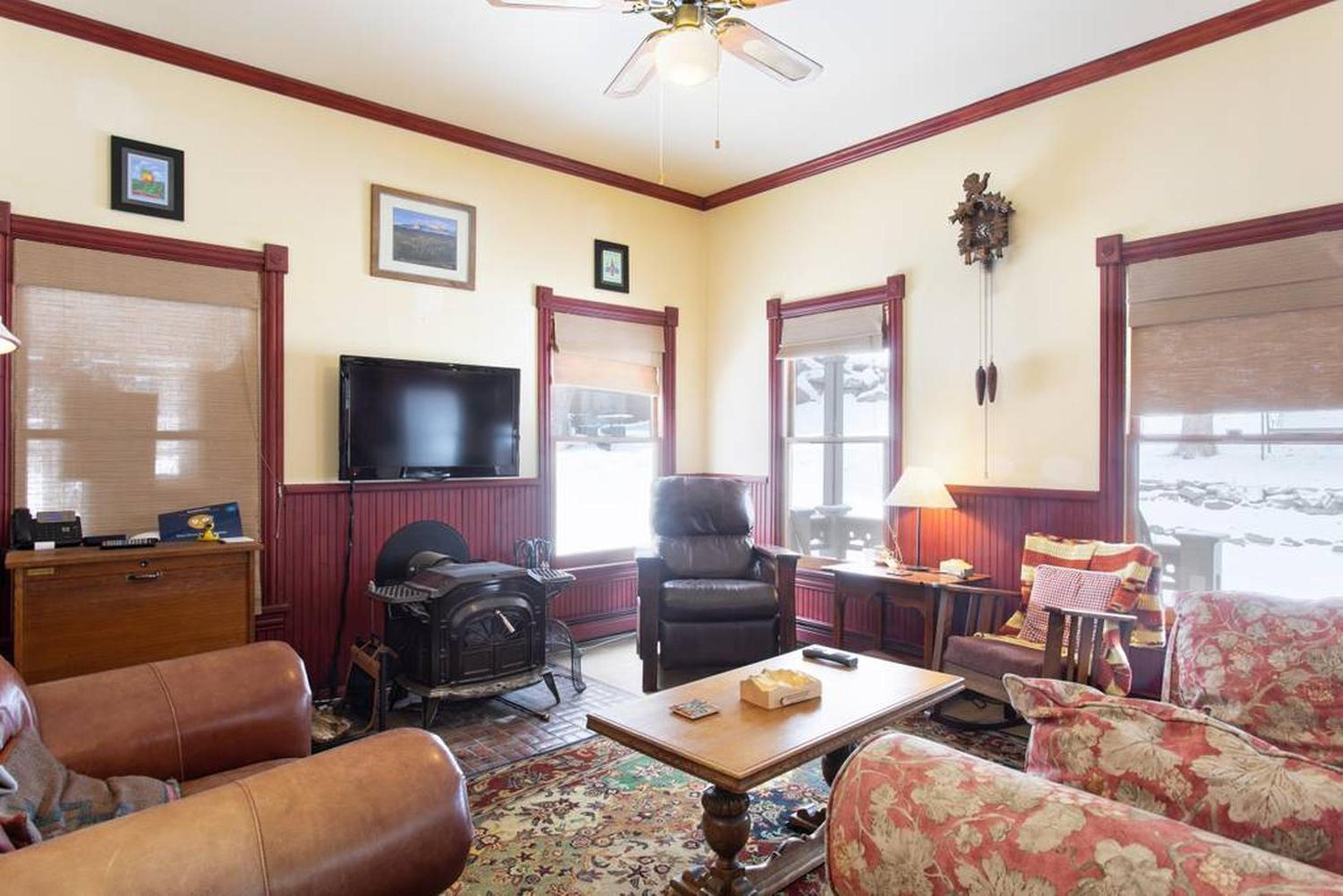 Rose Street Bed & Breakfast