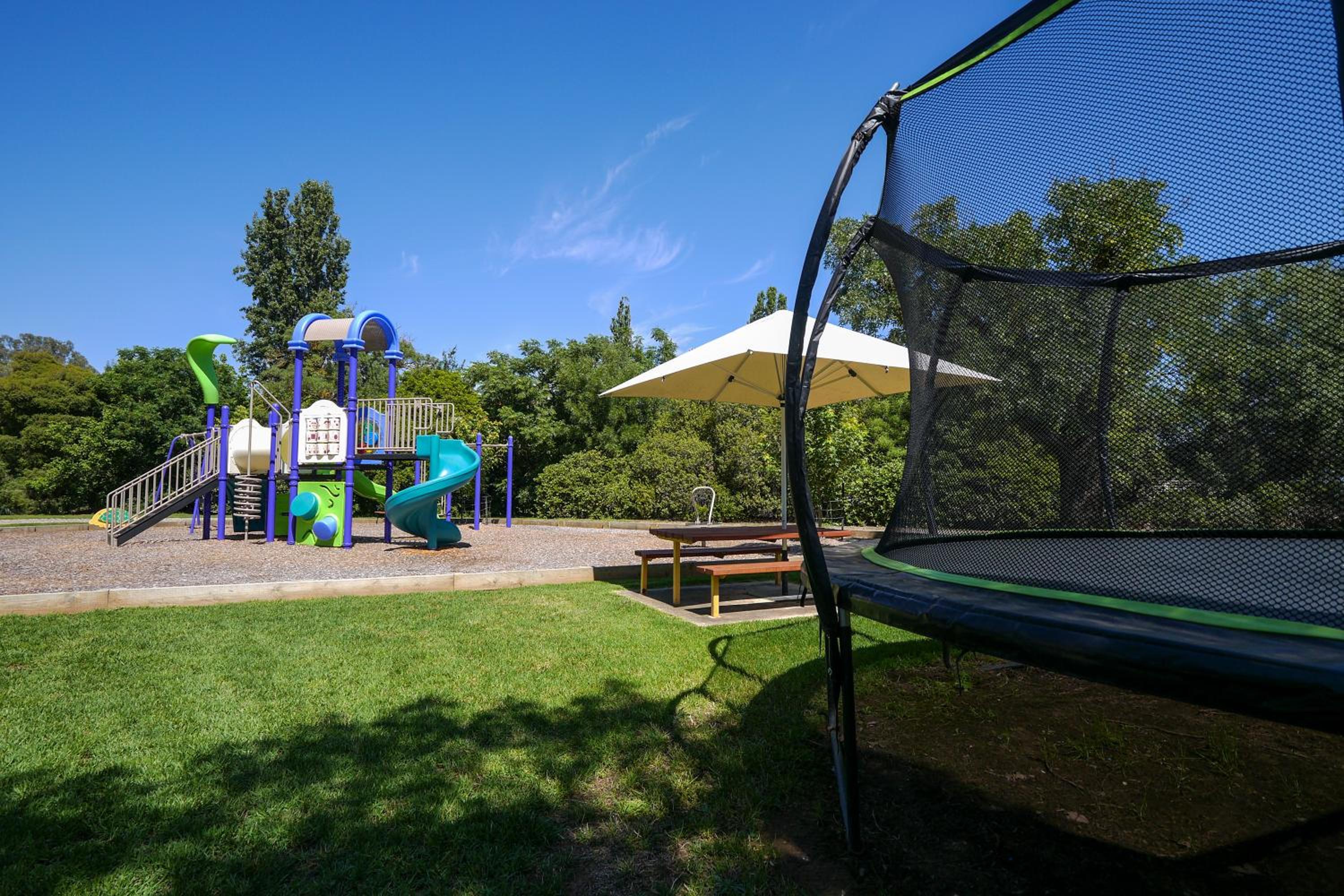BIG4 Wangaratta North Cedars Holiday Park view 4