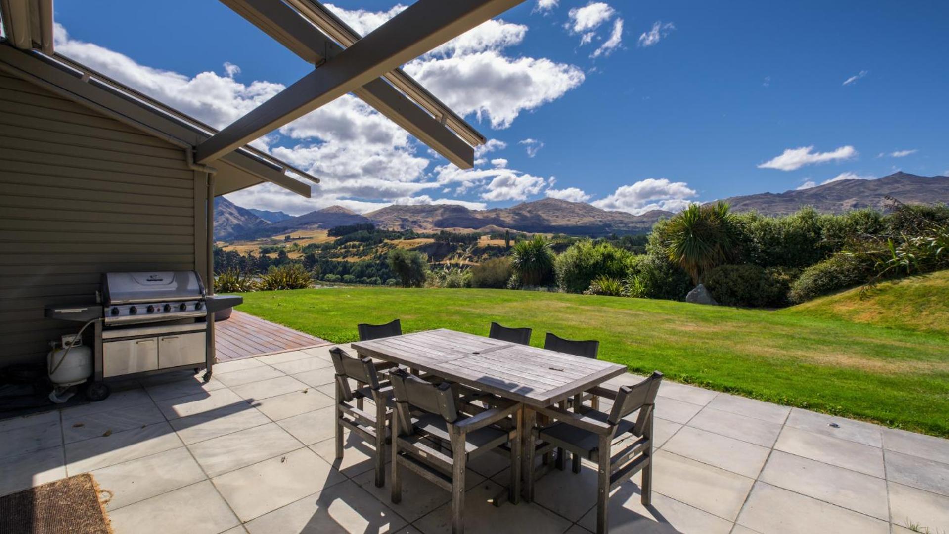Amberley Retreat view 5