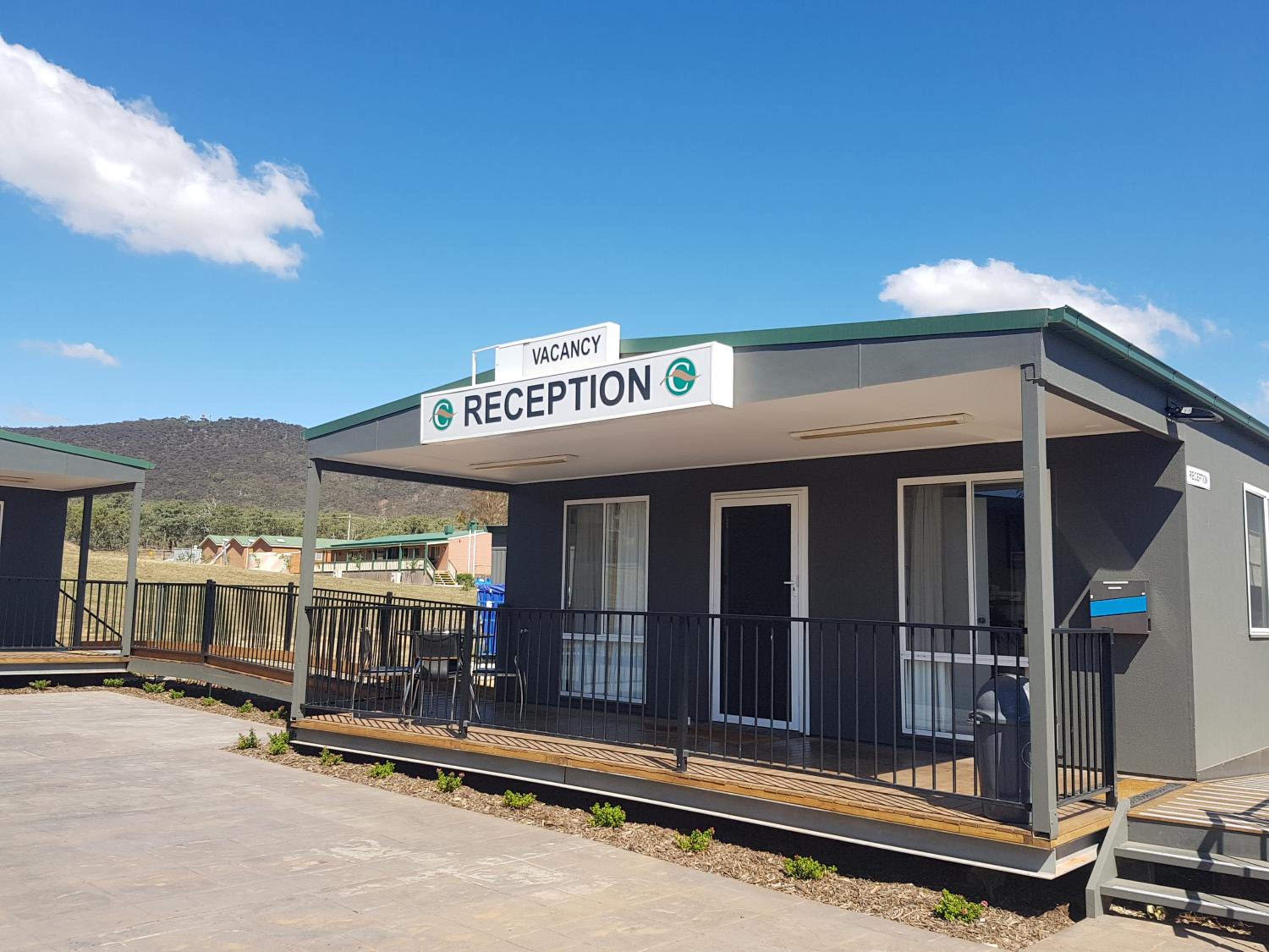 Canberra Carotel Motel