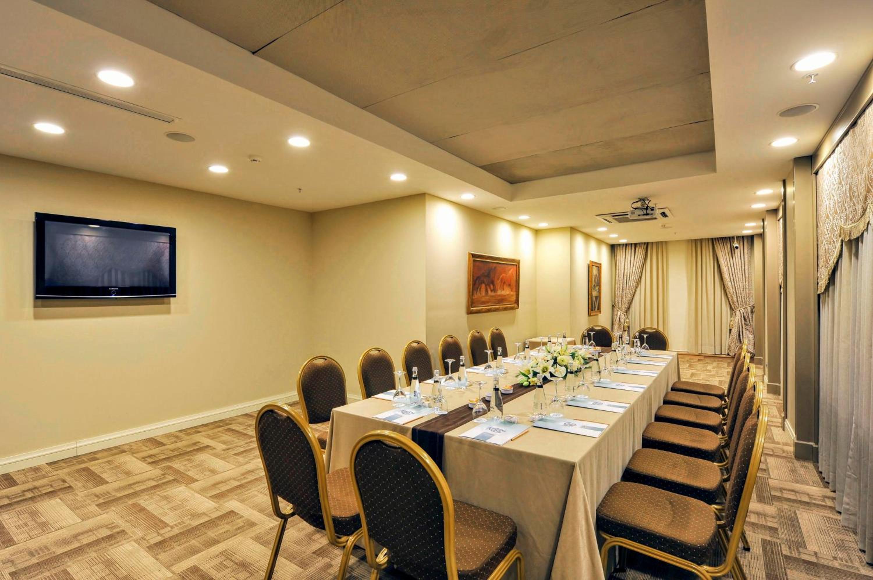 Hotel Yasmak Sultan - Image 39