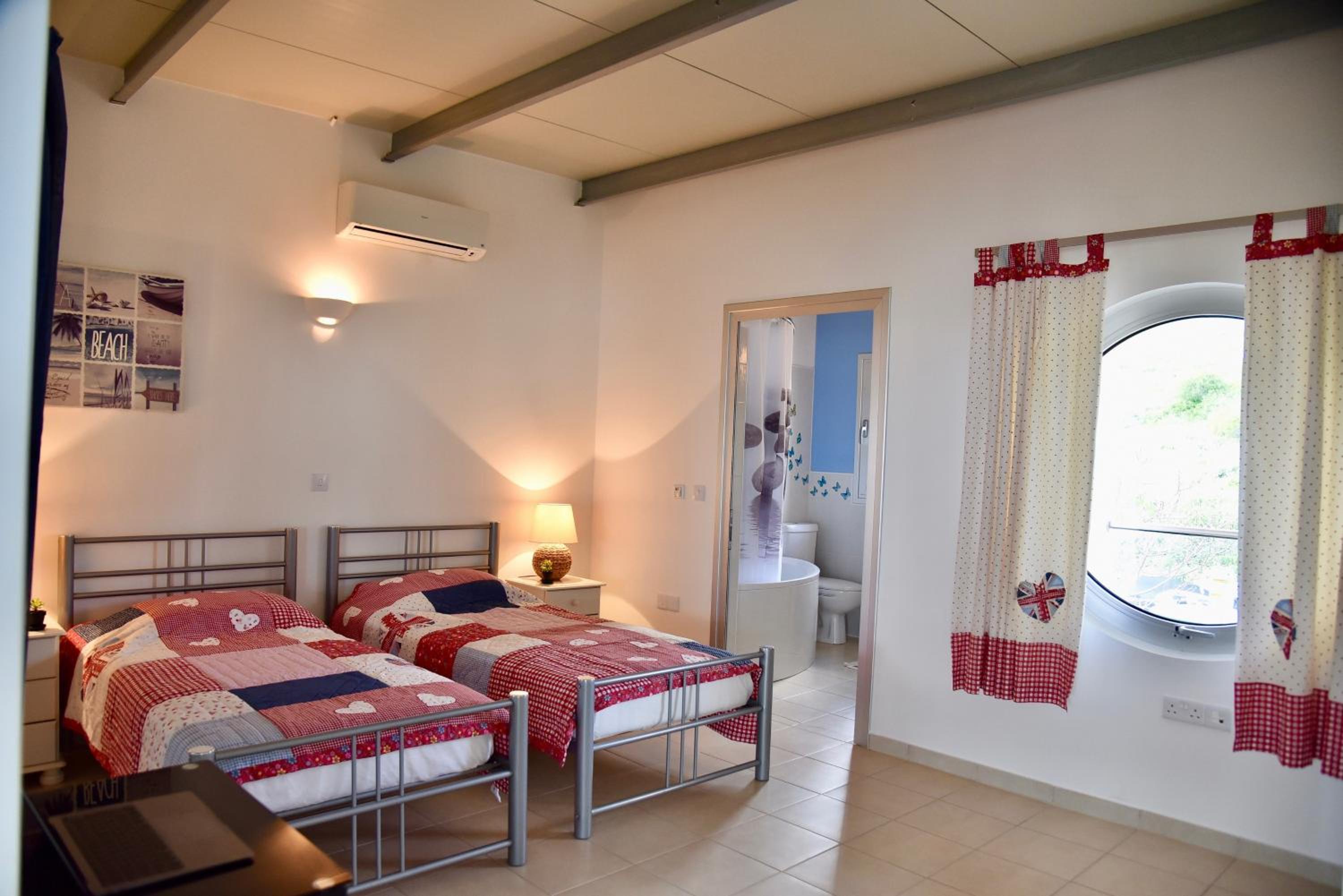 VILLA CATALEYA Fig Tree Bay Protaras Town Center
