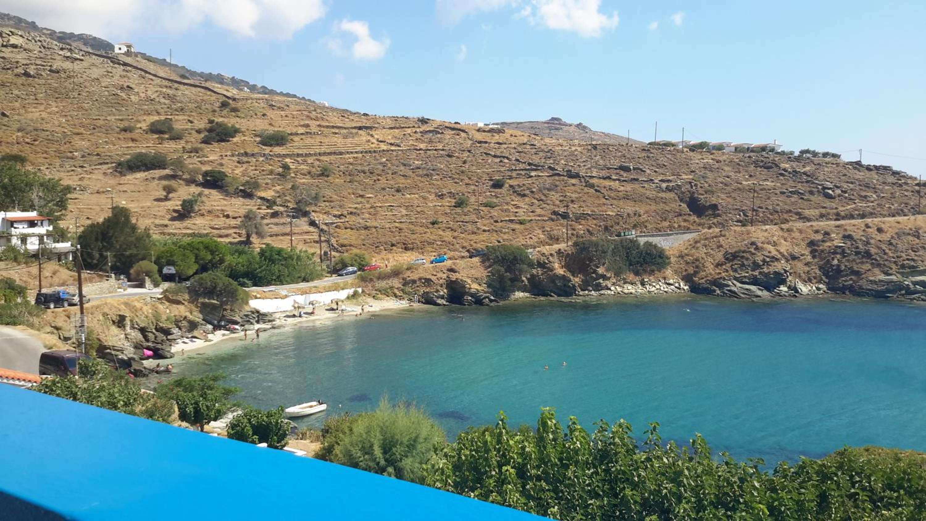 Apanemo Seaside en Batsi — balance & terrace