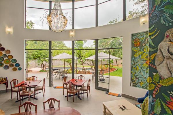 528 Victoria Falls Guest House view 4