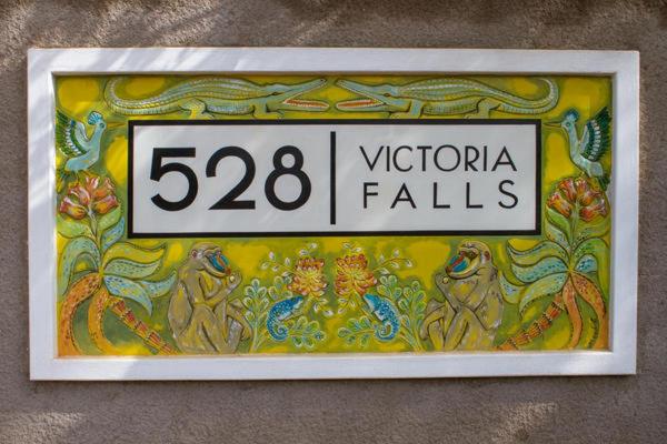 528 Victoria Falls Guest House view 3