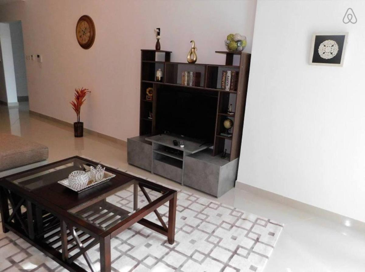 Luton Vacation Homes - Continental, Dubai Marina