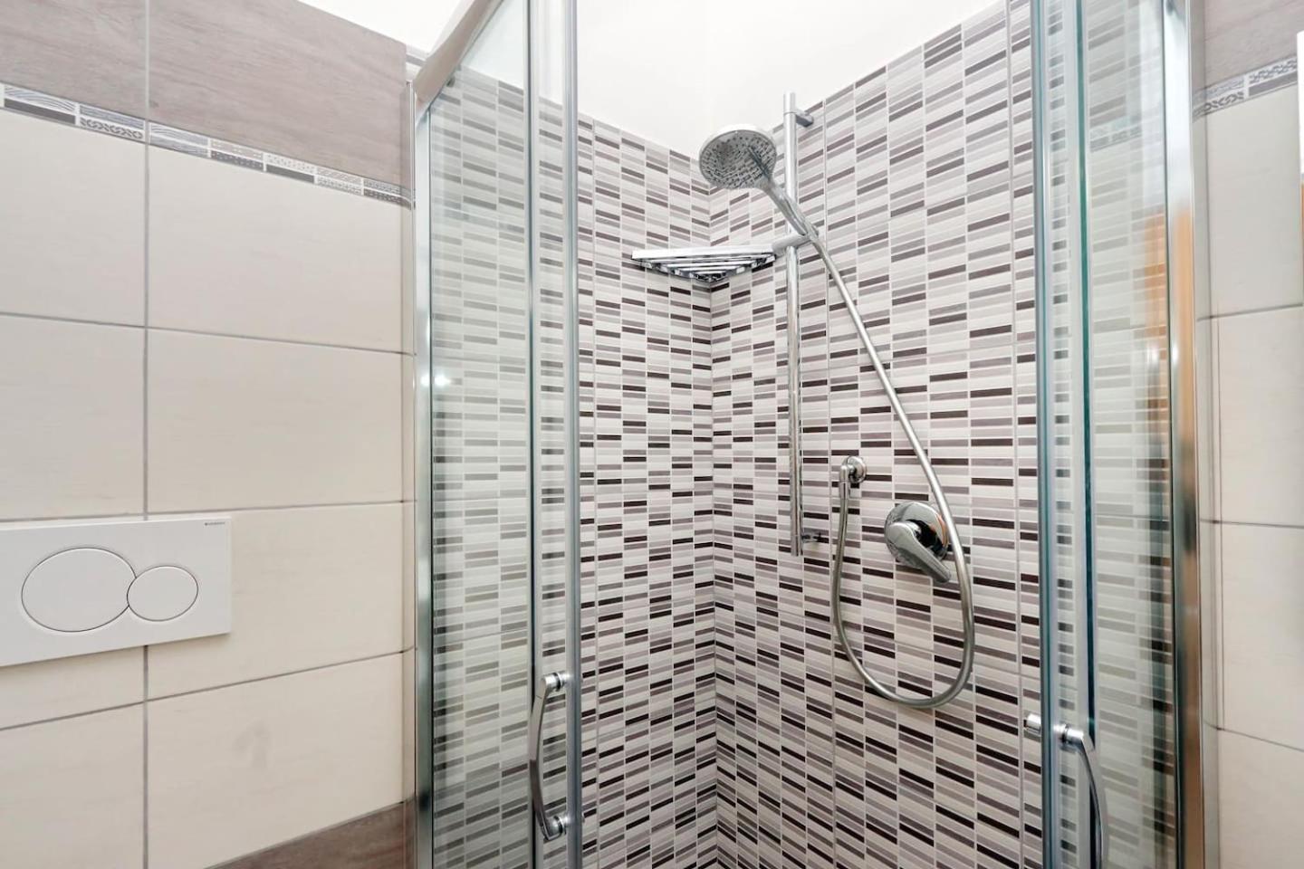 Vaticano terrace: brand new 2 bedrooms 2 bathrooms
