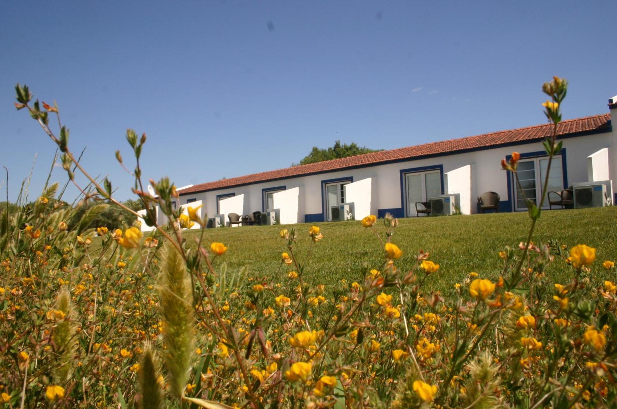 Monte das Faias Cork Farm Hotel