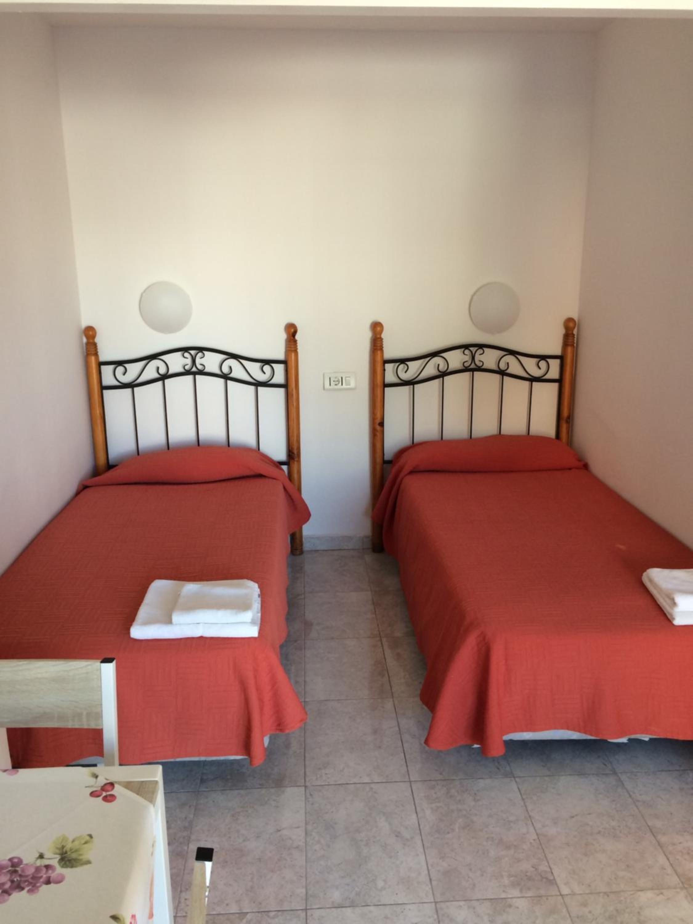 BERMUDAS-TURIS Apartamentos