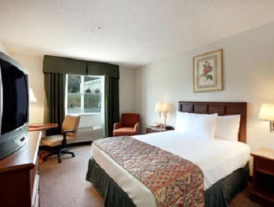 Yreka Vacations - Baymont by Wyndham Yreka - Property Image 10