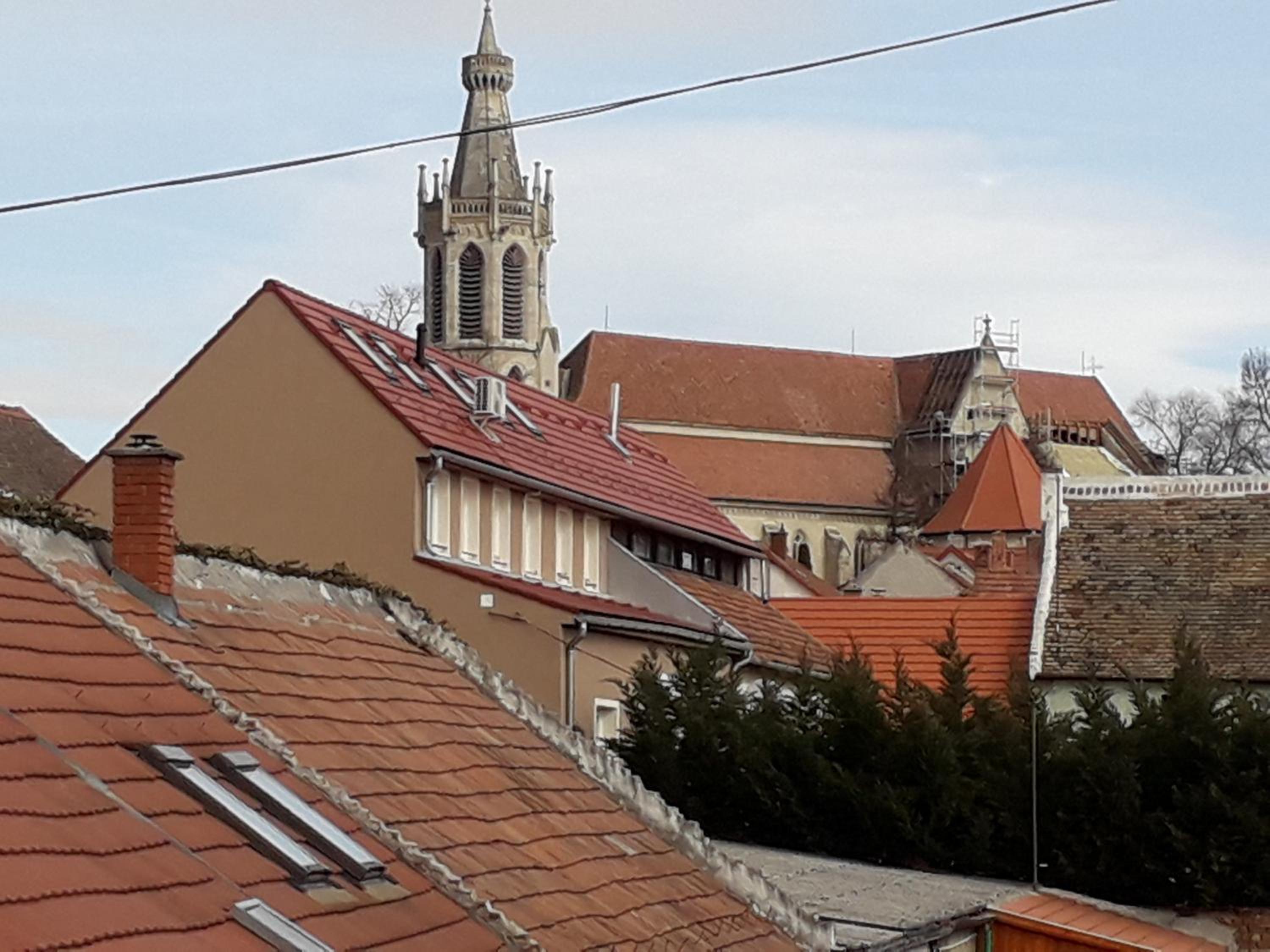 Hello Apartmanház