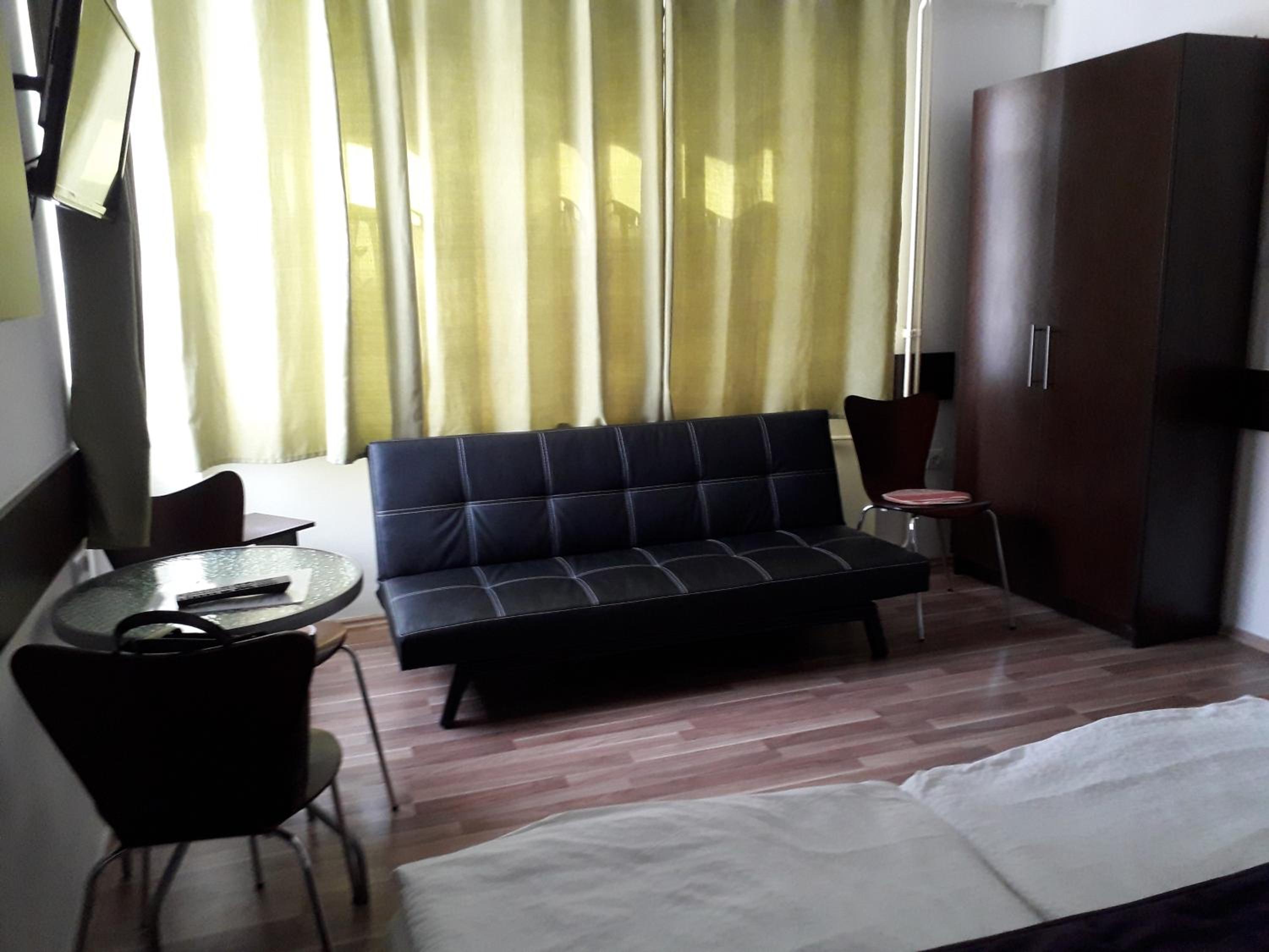 Hello Apartmanház