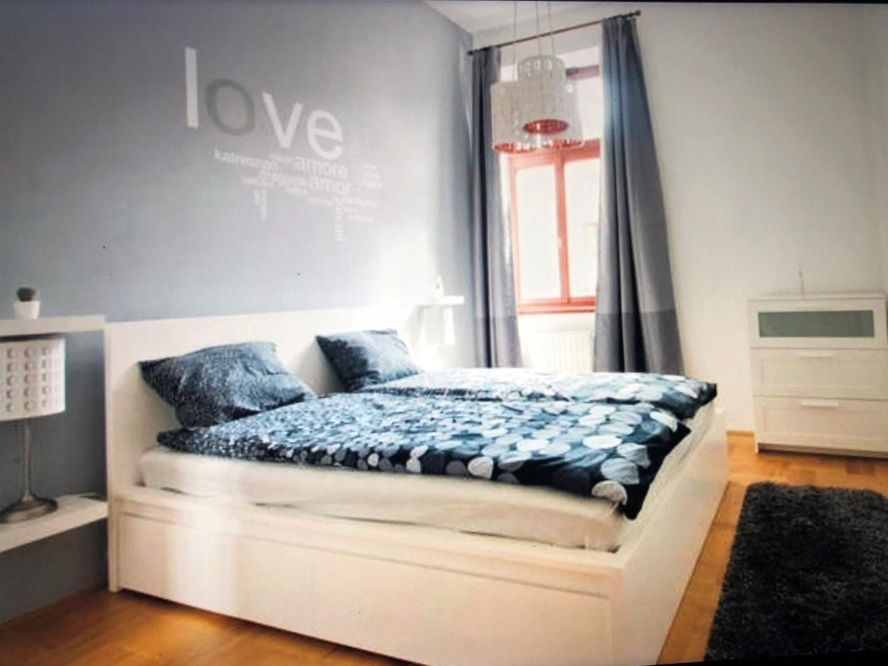 Gozsdu Apartment