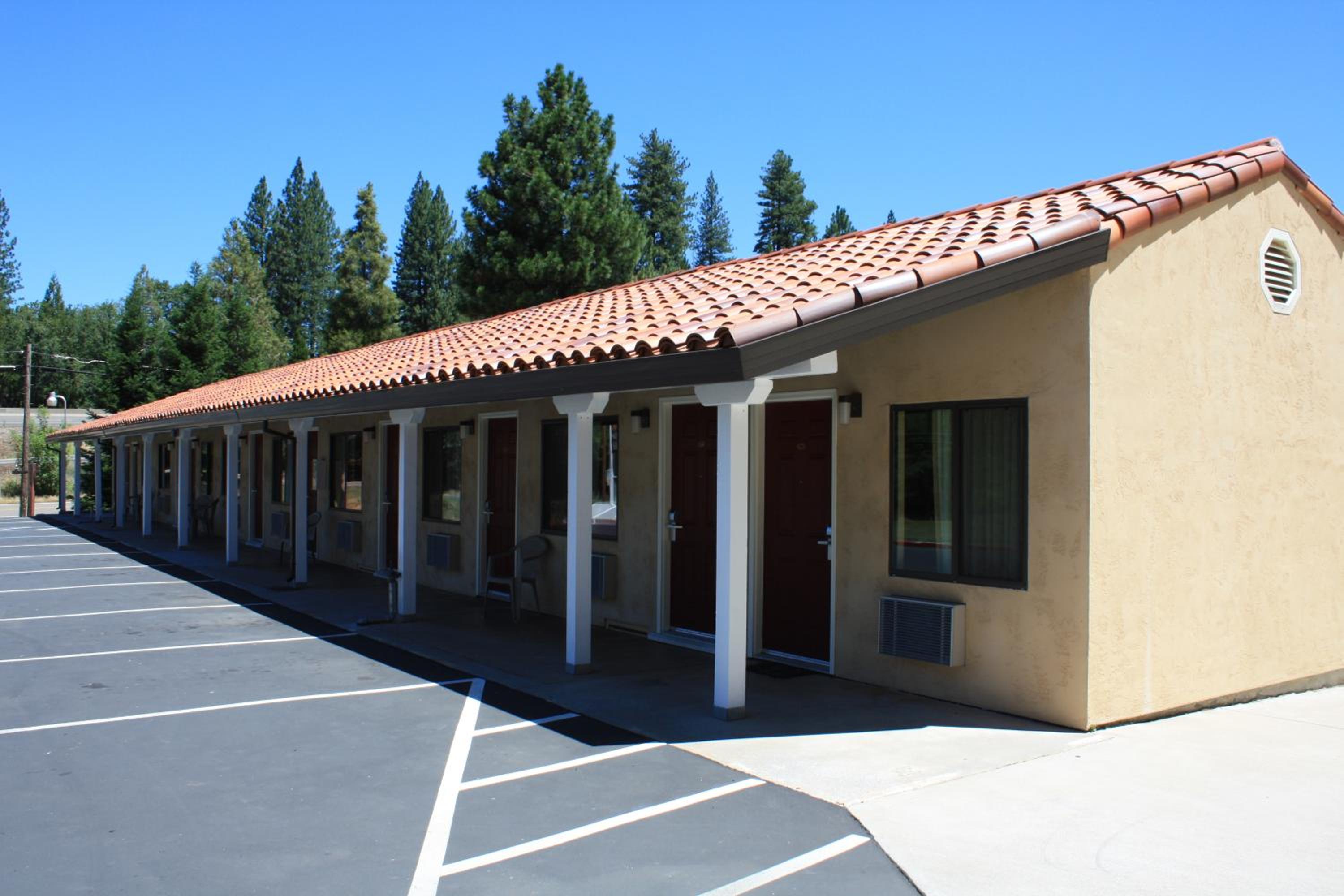 Gold Trail Motor Lodge