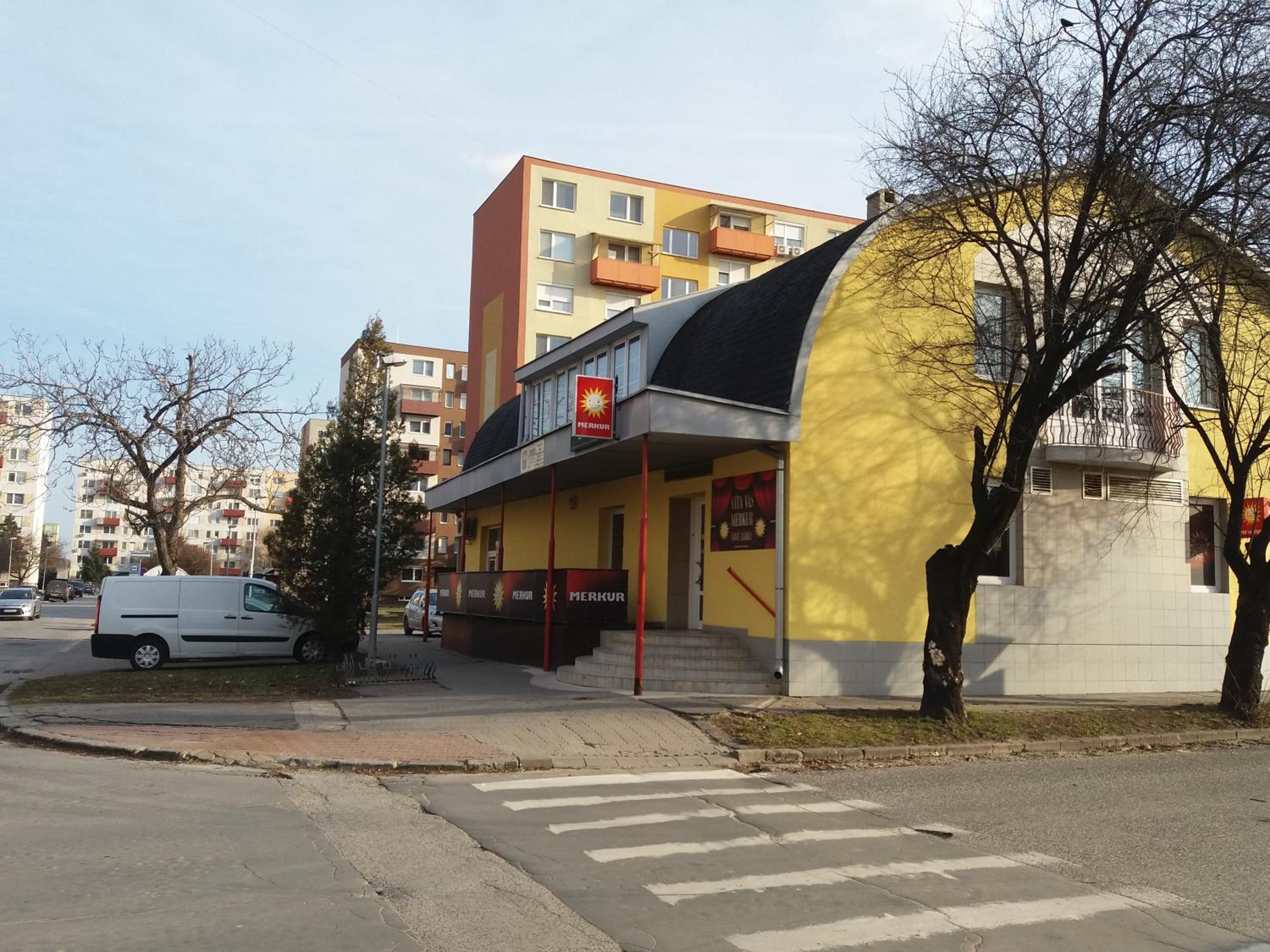 Photo 8