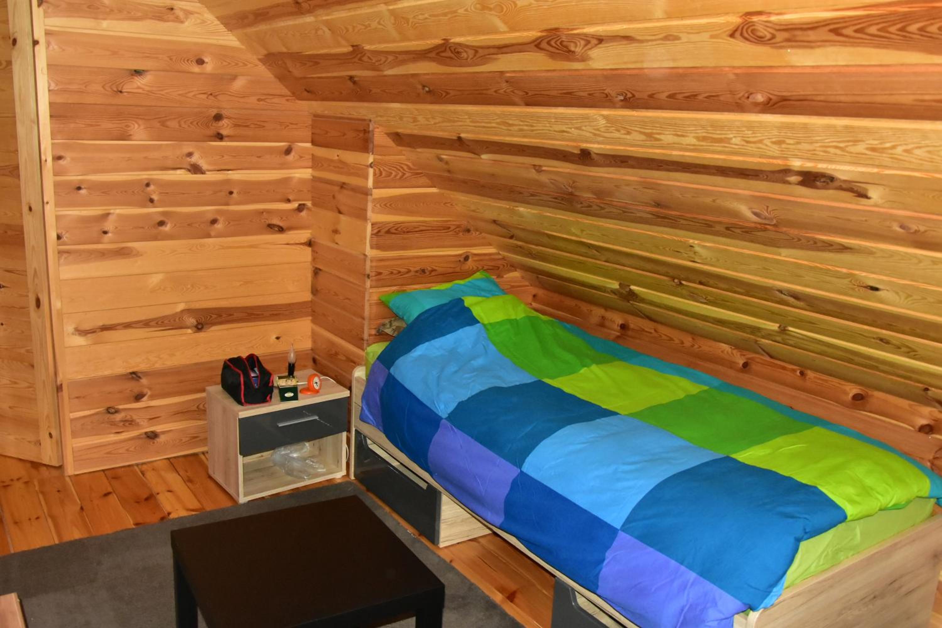 Photo 10