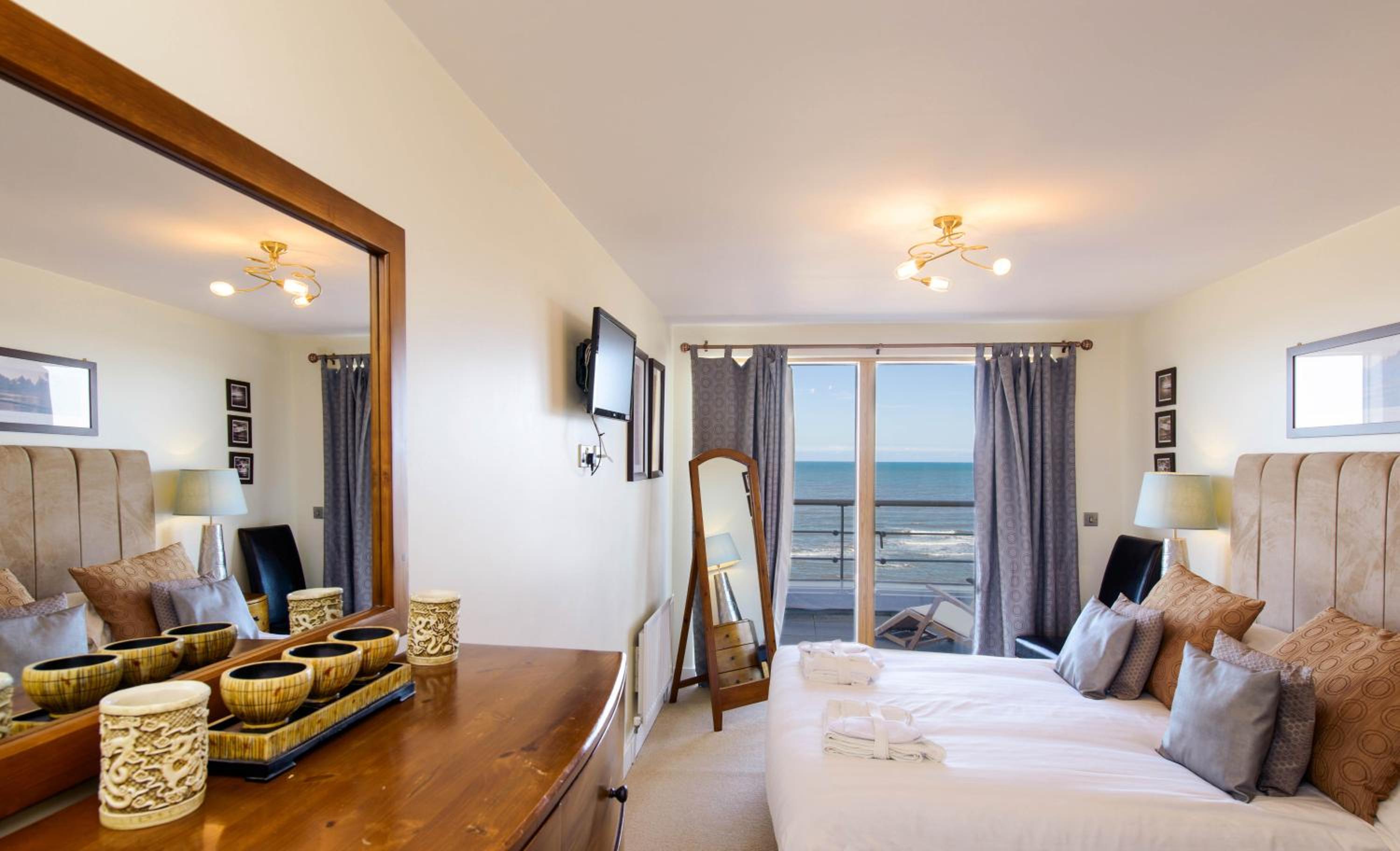 The Sands Sea Front Apartments view 3