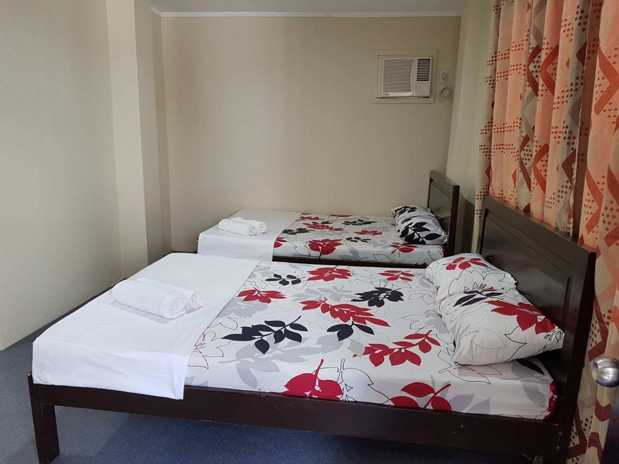 Madid's Inn Beach Resort view 4
