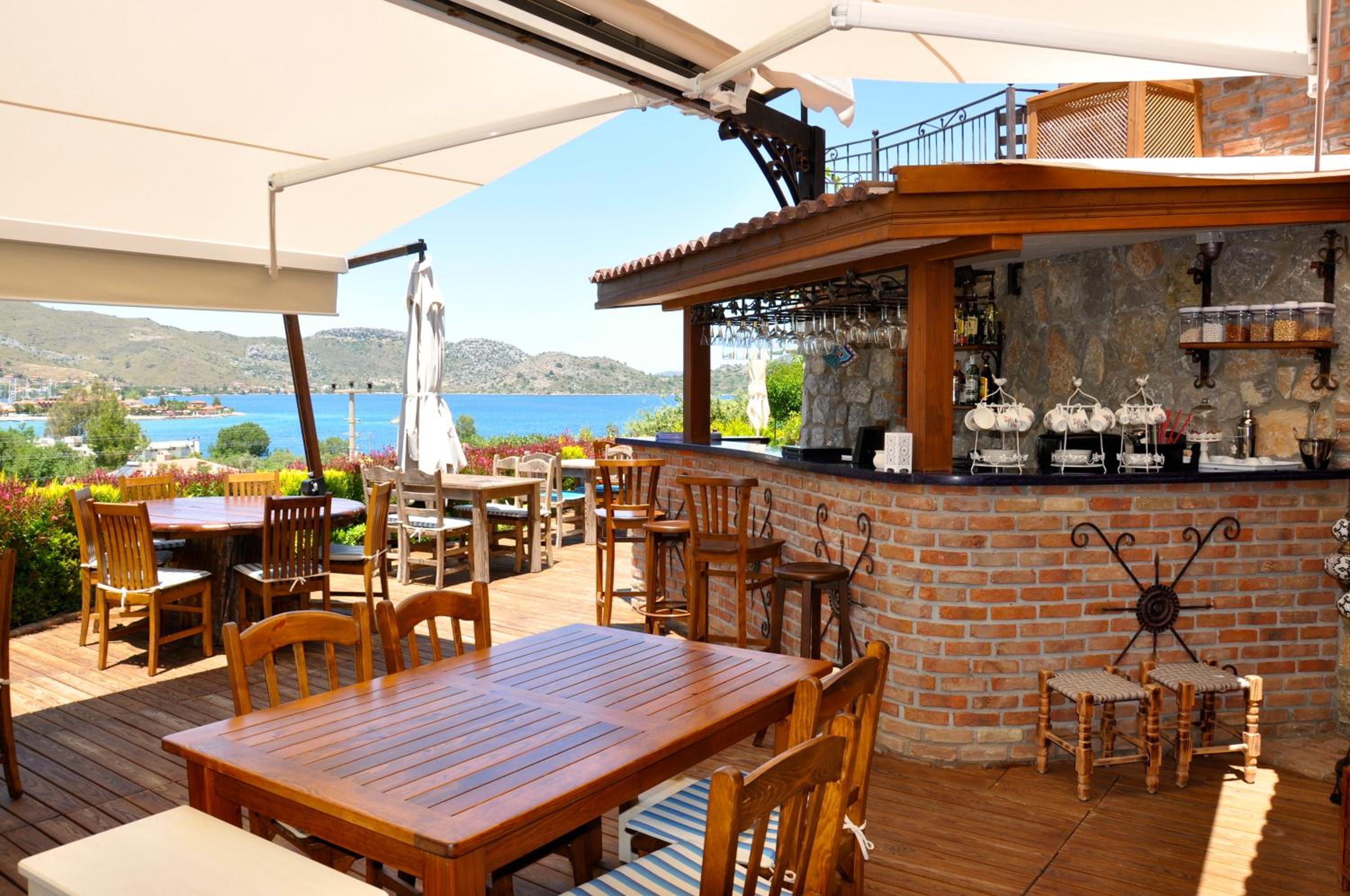 outdoor BBQ area