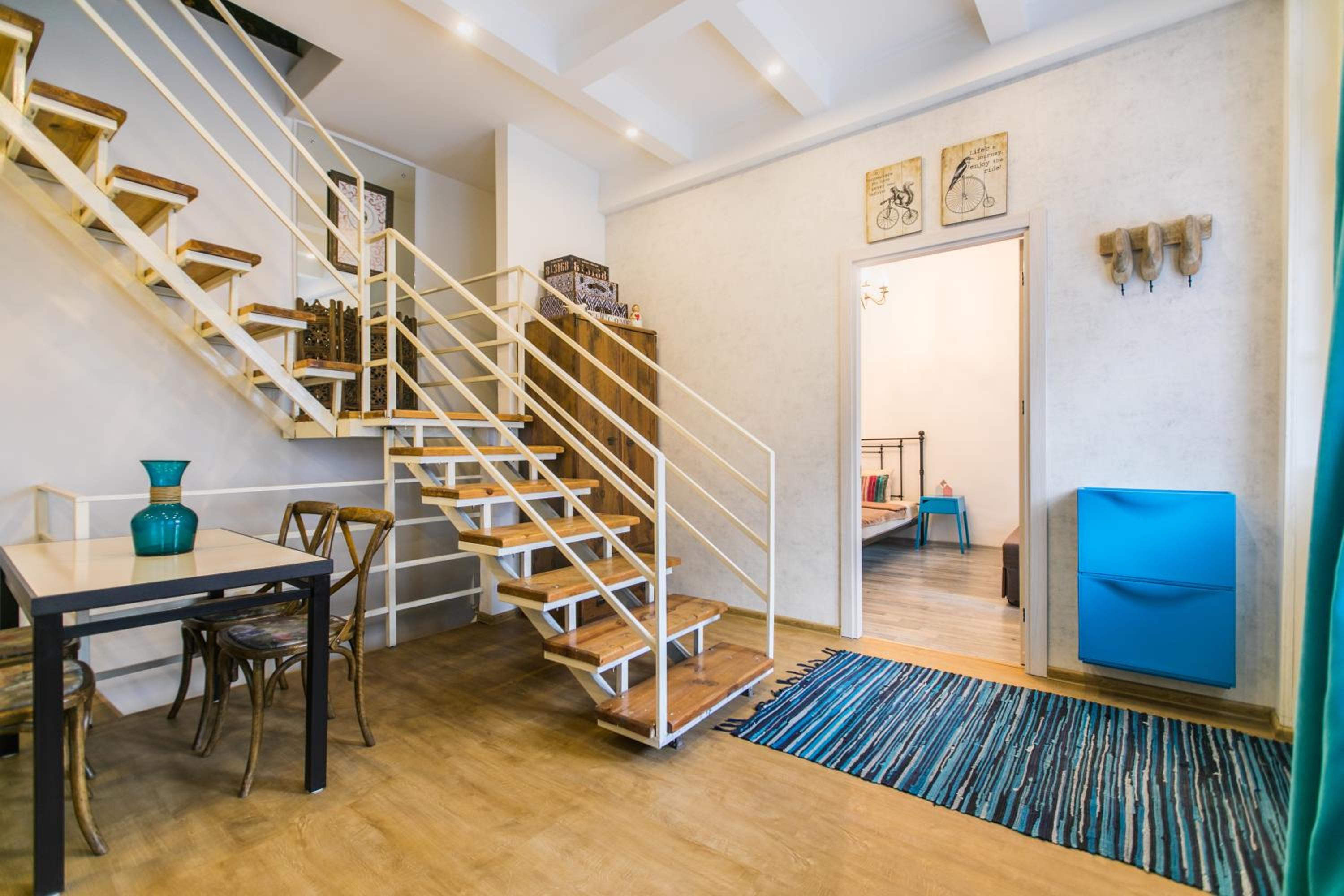 Apartment On Saadi Str Old Tbilisi