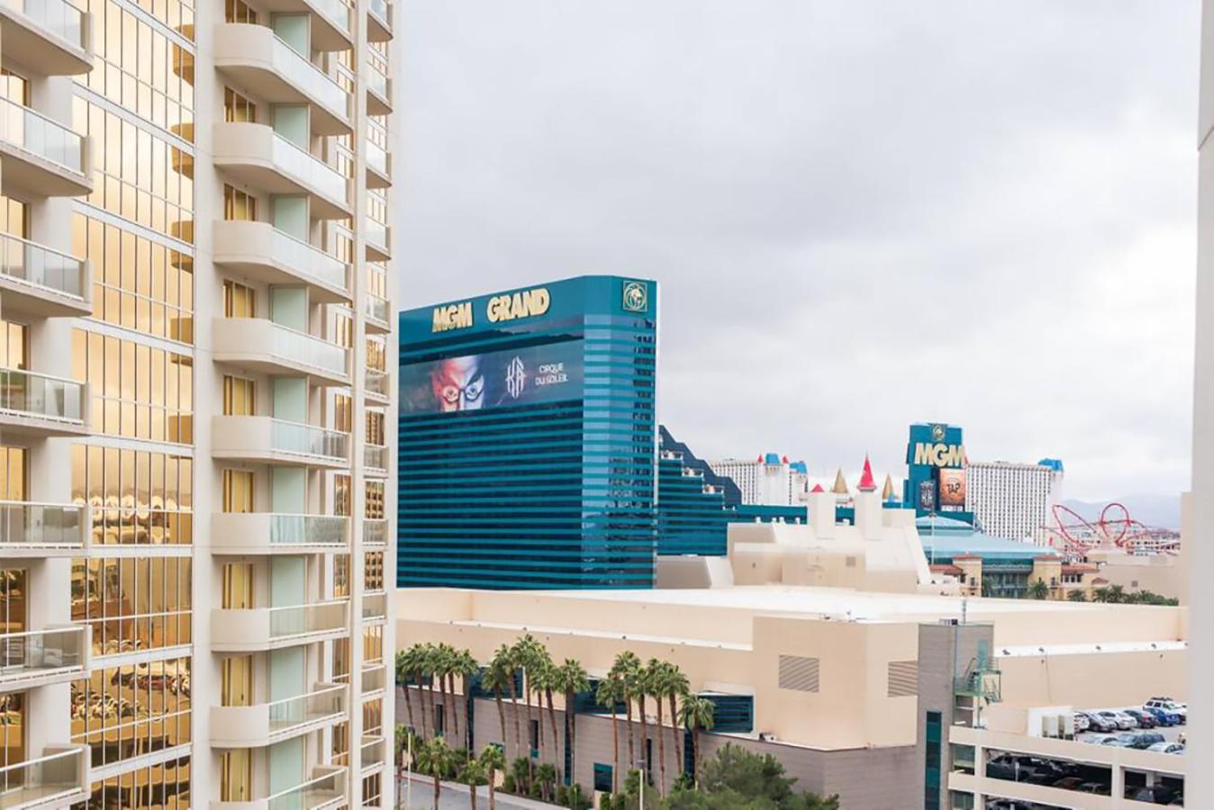 MGM Signature