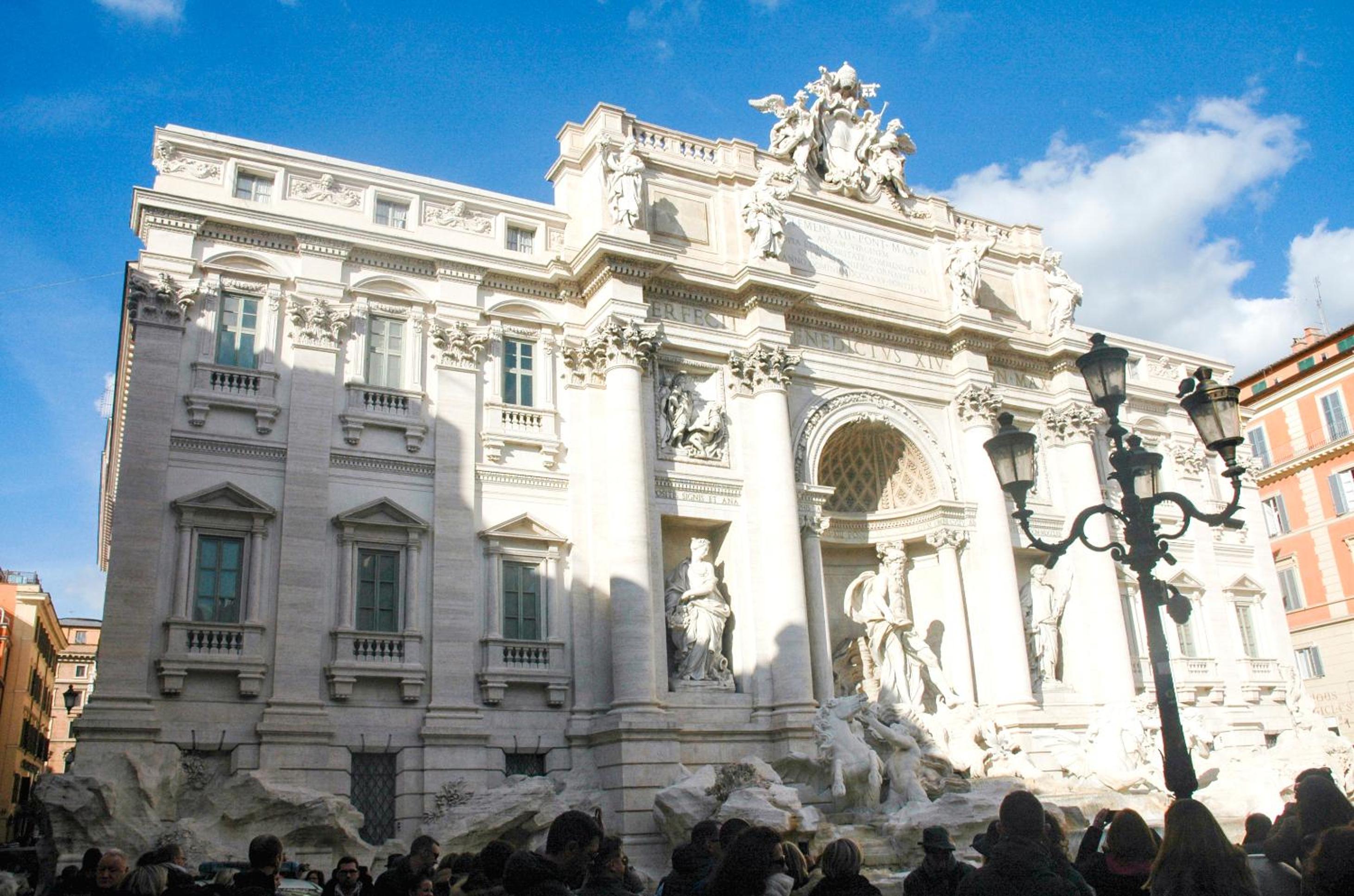 Delfini Trevi House