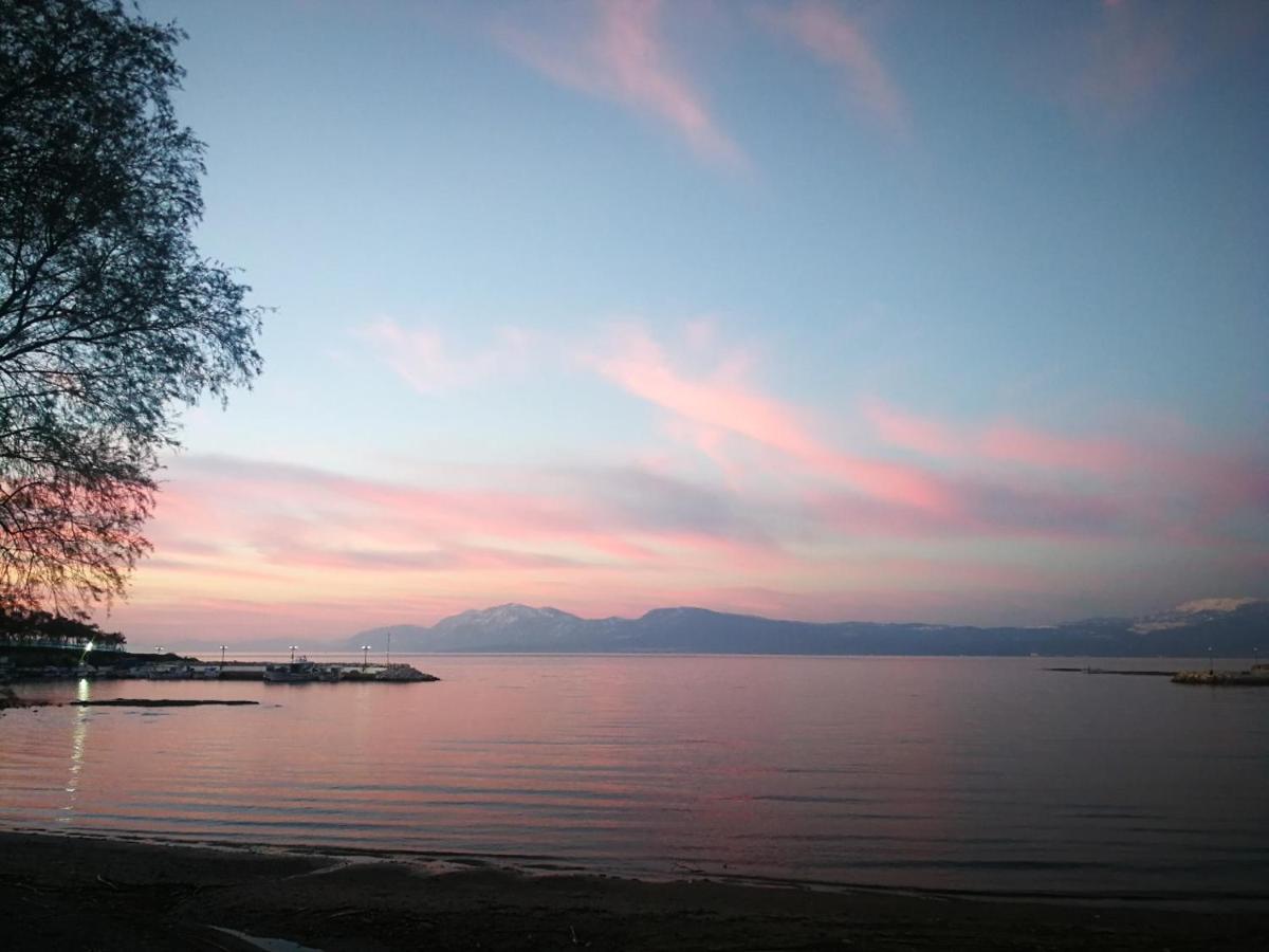 Explore Greece from Near the Sea Apartment photo 4