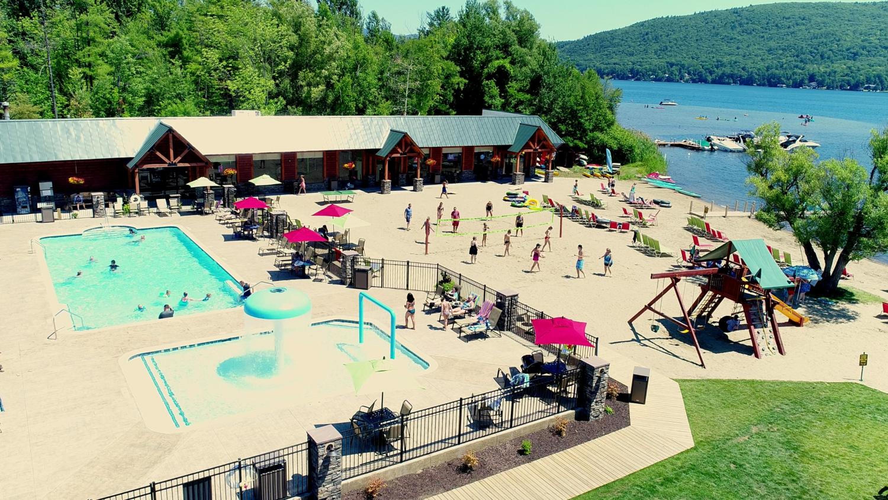 Scotty's Lakeside Resort