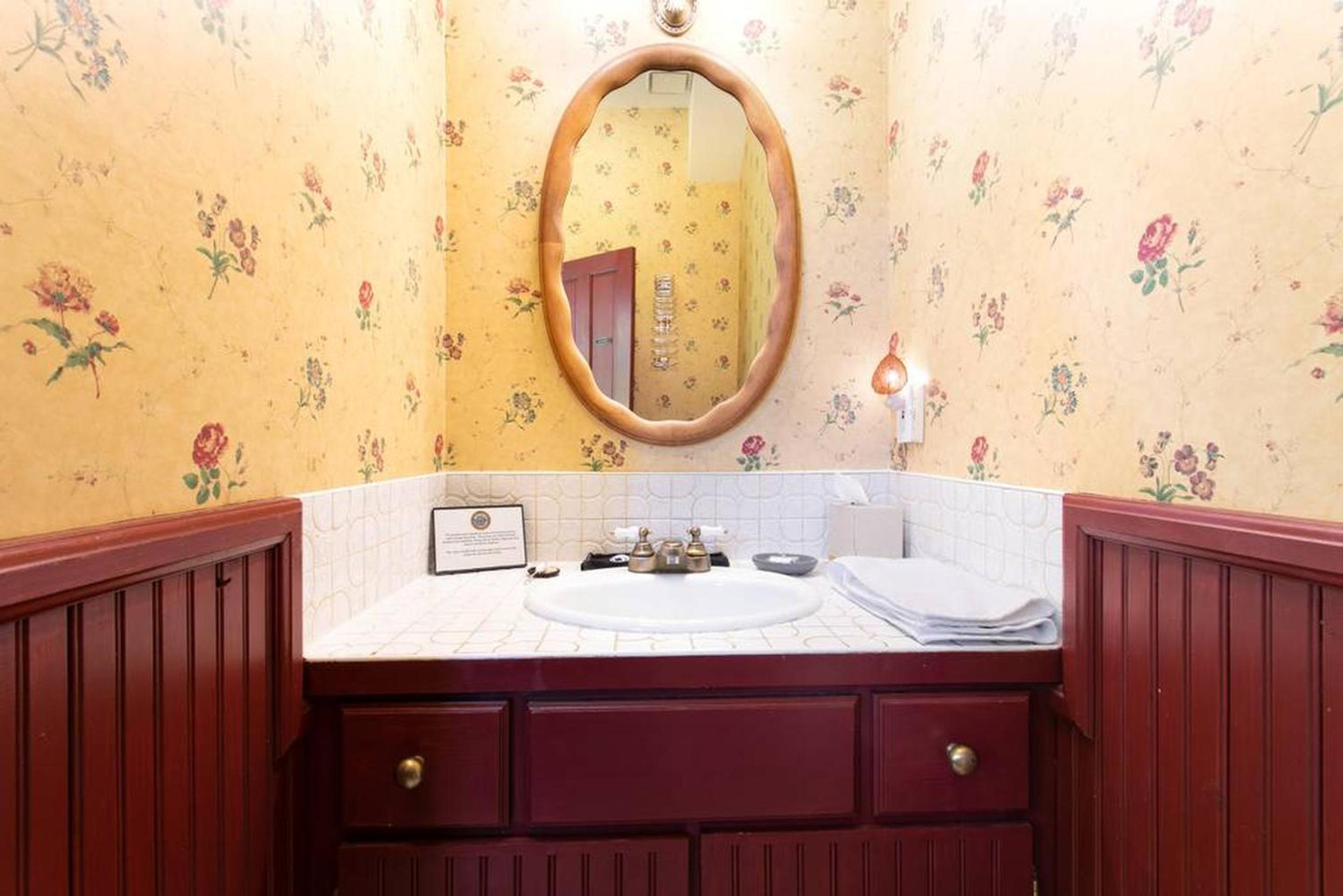 Rose Street Bed & Breakfast
