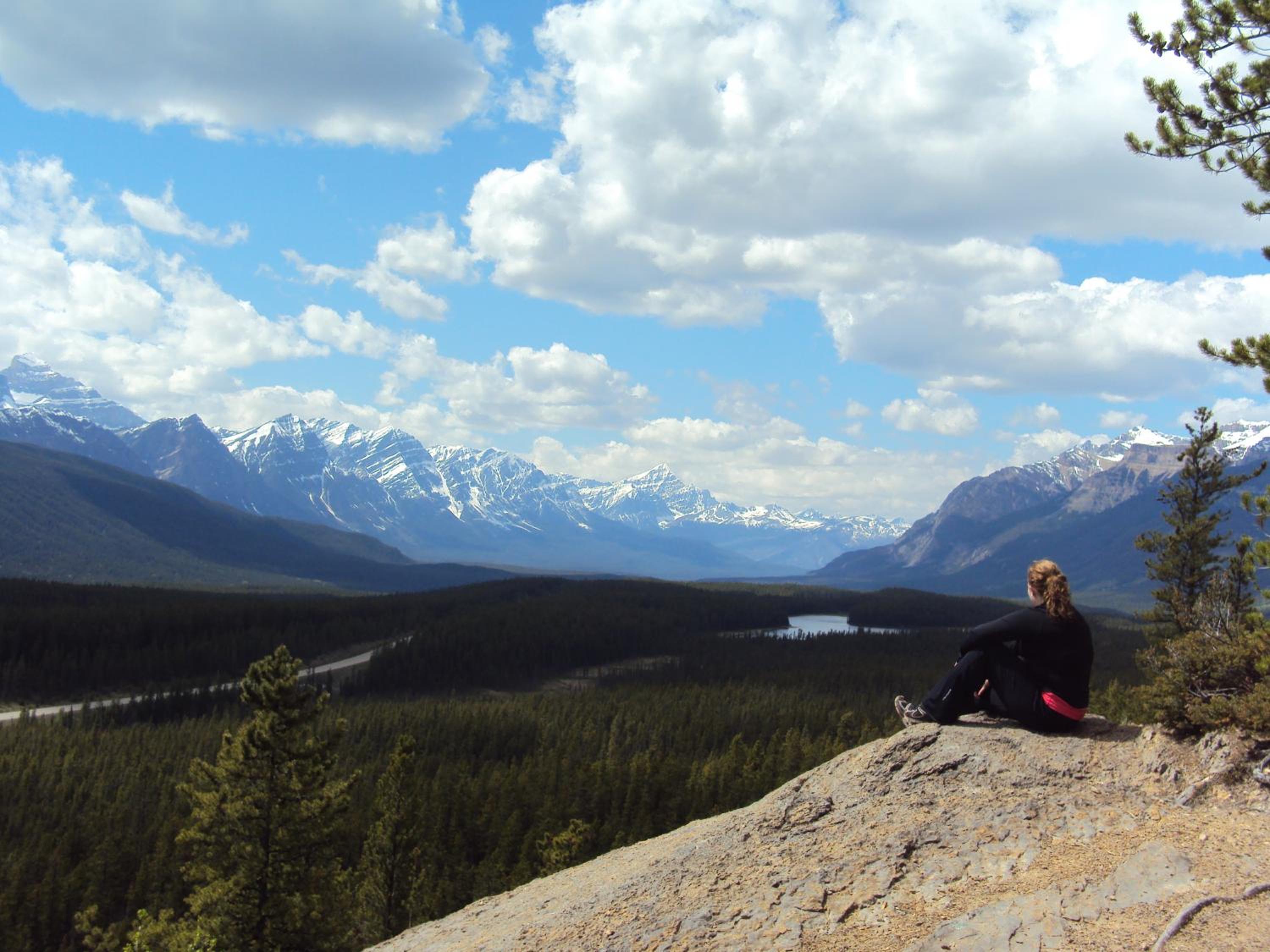 Jasper Vacations - Sunwapta Falls Rocky Mountain Lodge - Property Image 16