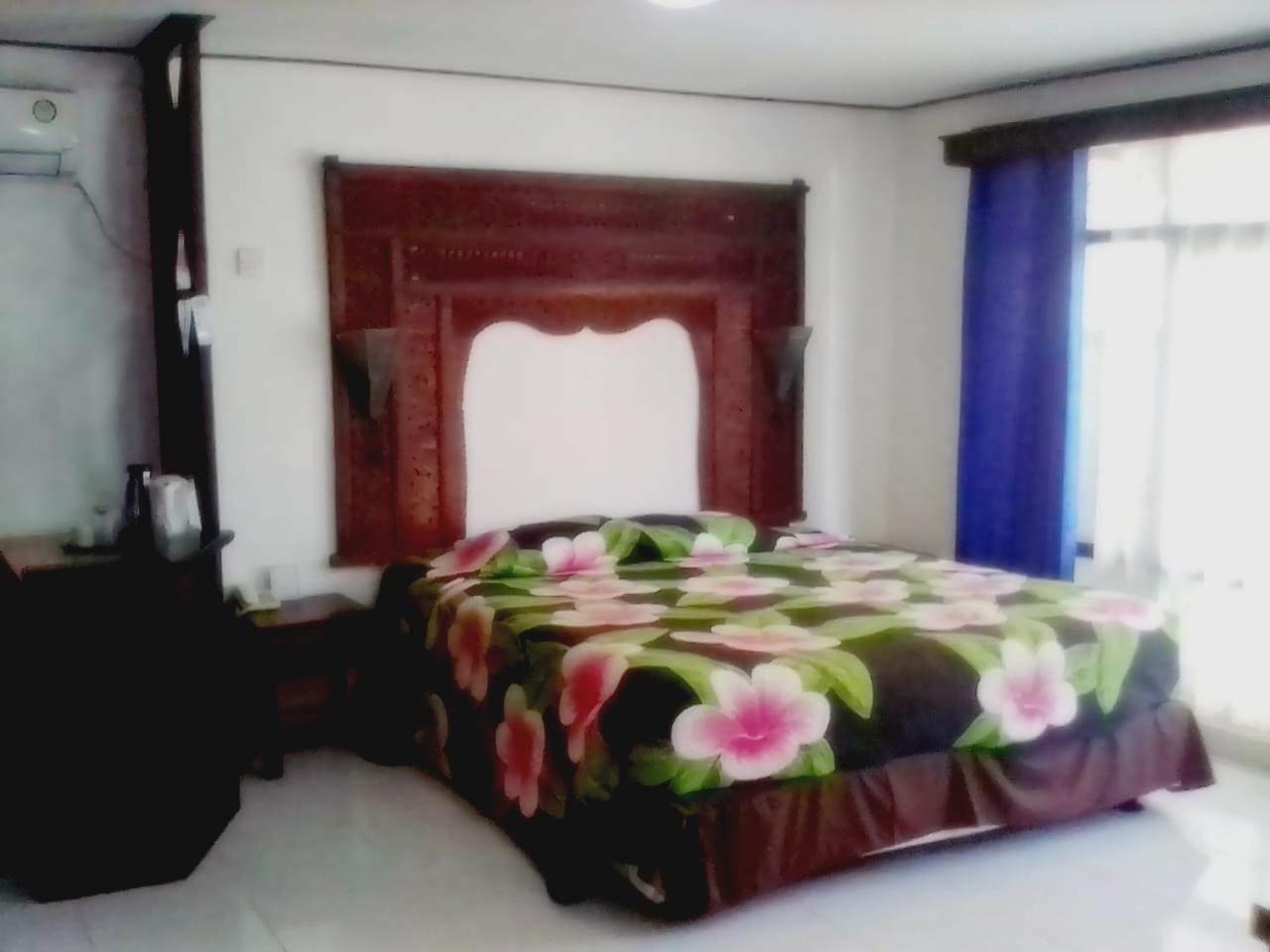 Gazebo Beach Hotel